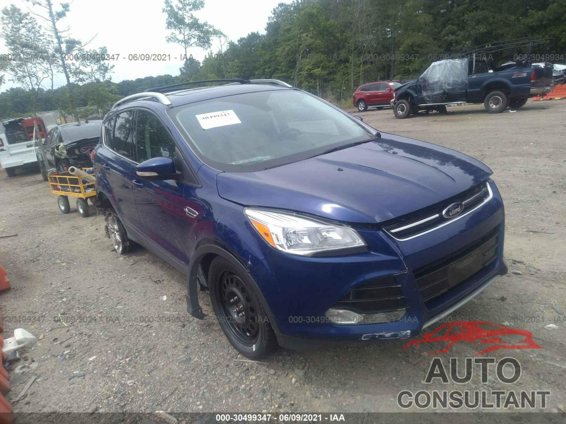 FORD ESCAPE 2016 - 1FMCU0J98GUA26777