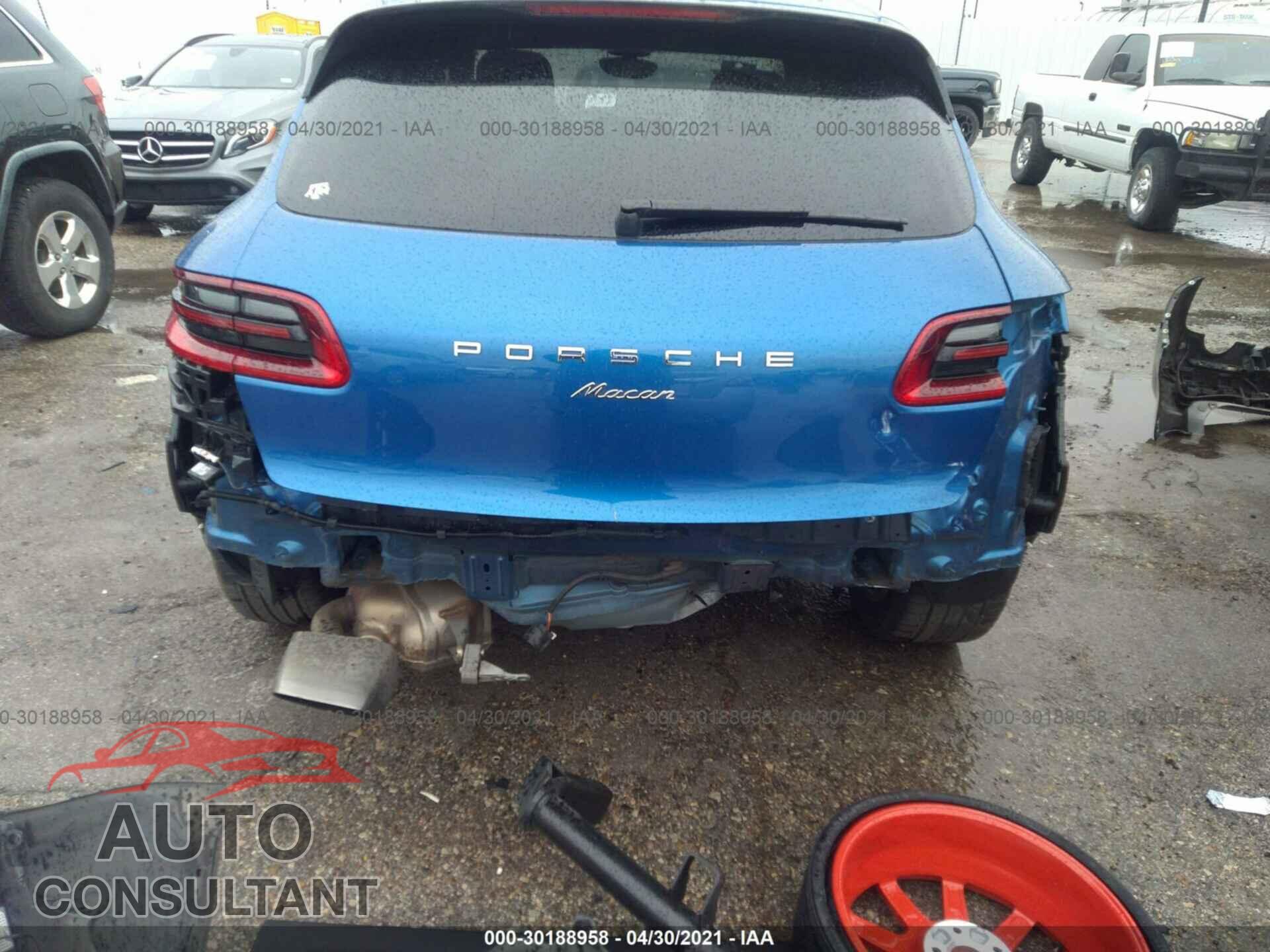 PORSCHE MACAN 2018 - WP1AA2A51JLB01084