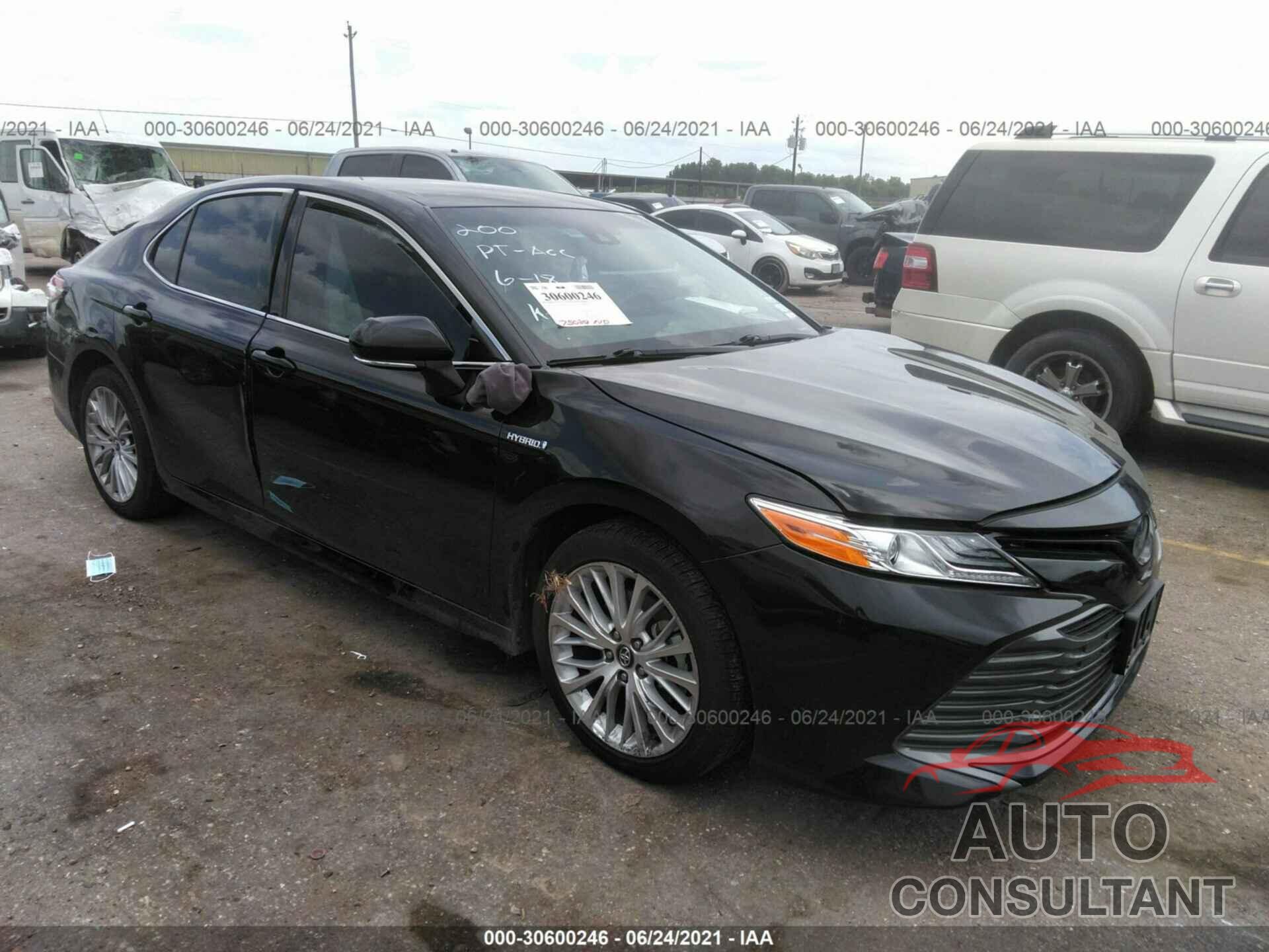 TOYOTA CAMRY 2020 - 4T1F31AK9LU528314