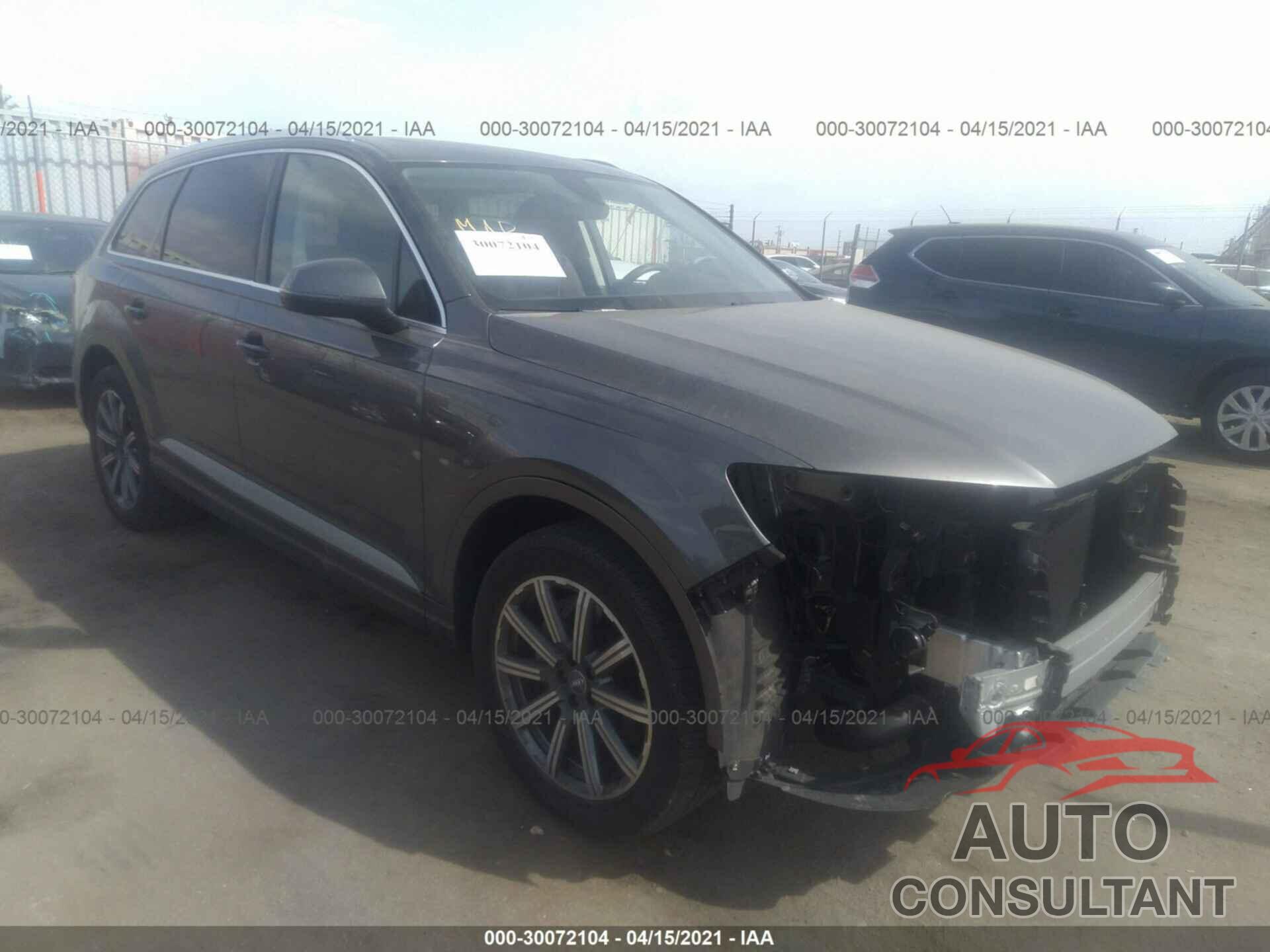 AUDI Q7 2019 - WA1LHAF76KD028133