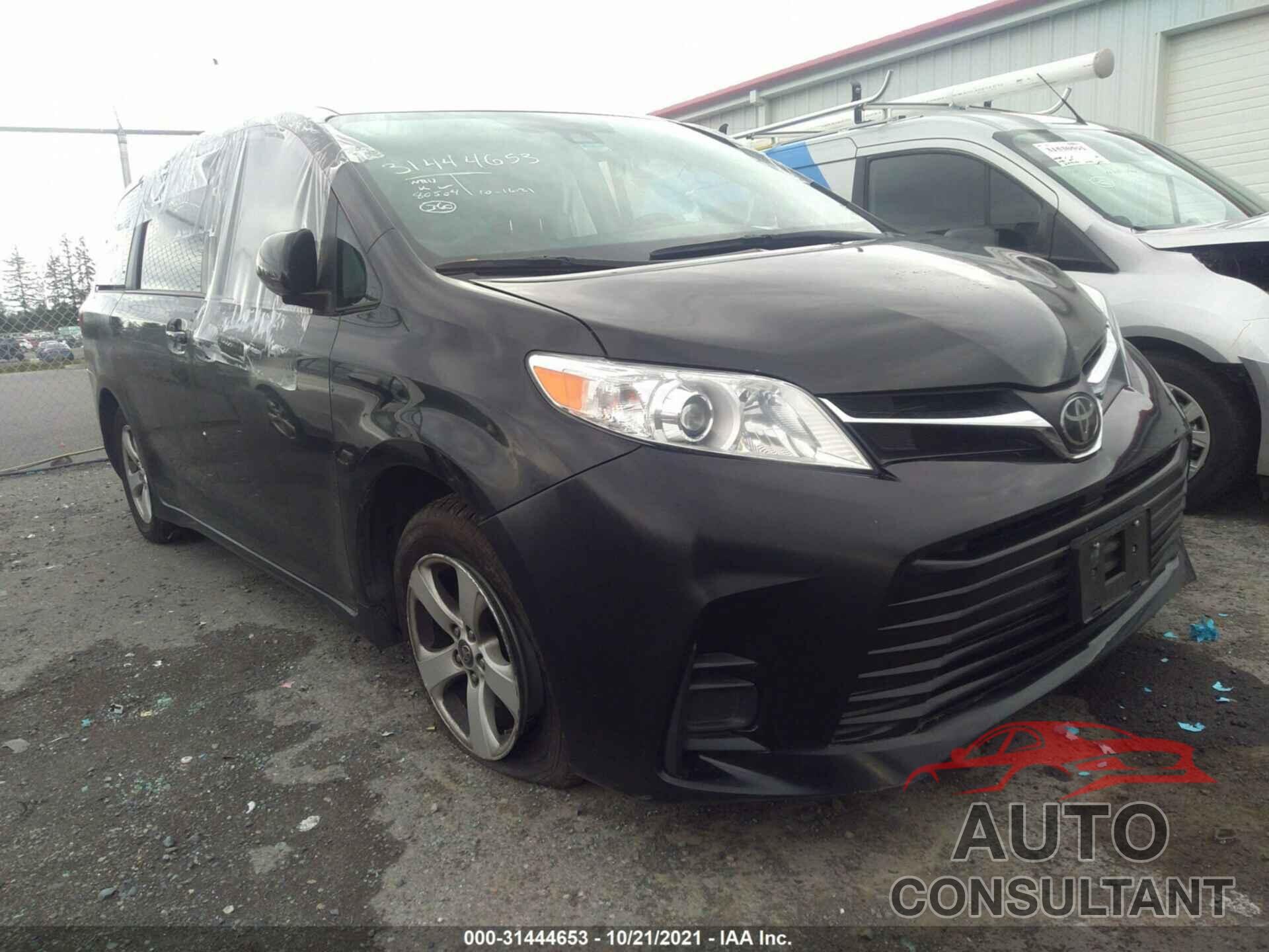 TOYOTA SIENNA 2019 - 5TDKZ3DC3KS010090