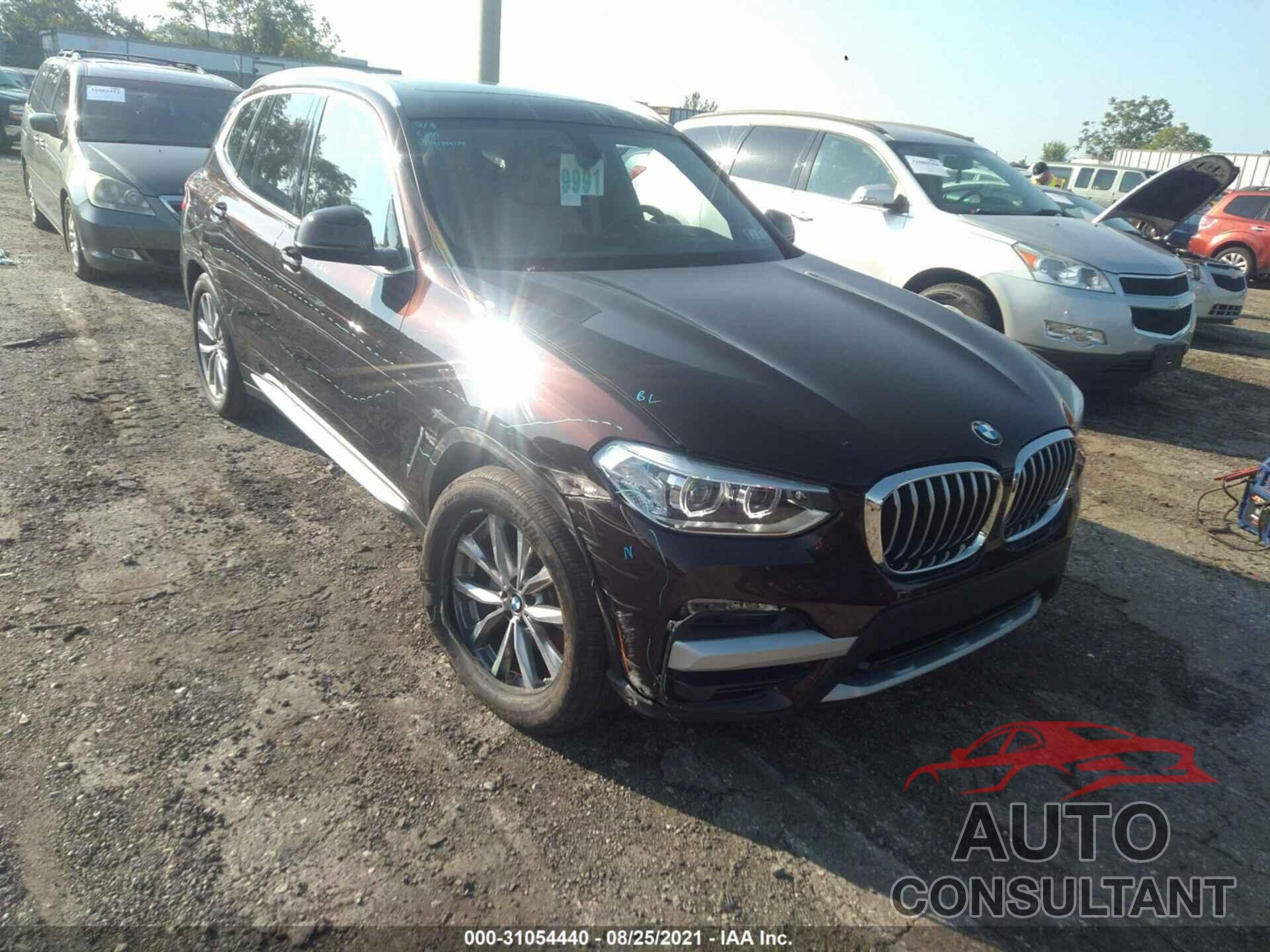 BMW X3 2018 - 5UXTR9C58JLD68247