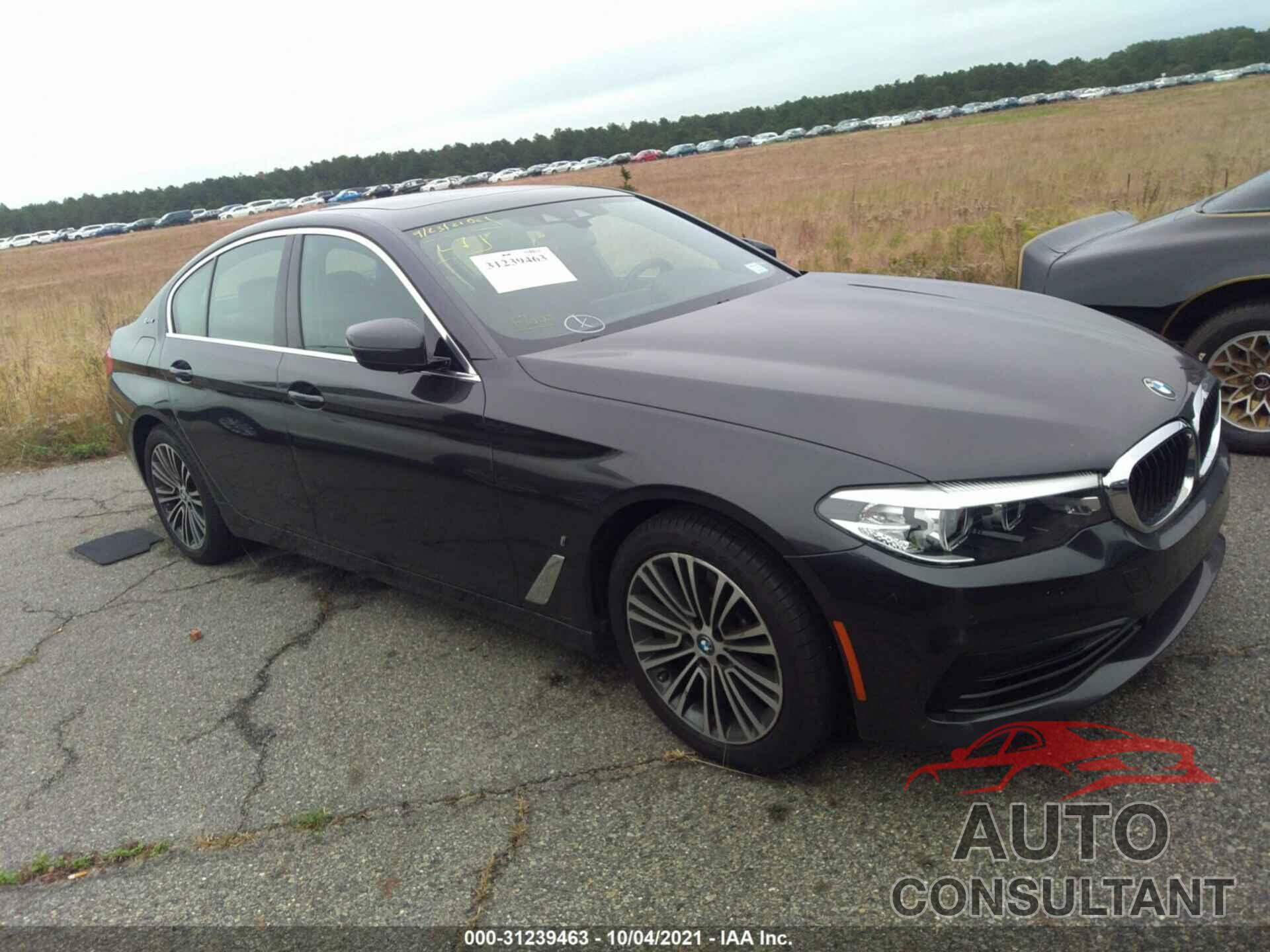 BMW 5 SERIES 2019 - WBAJB1C5XKB375684