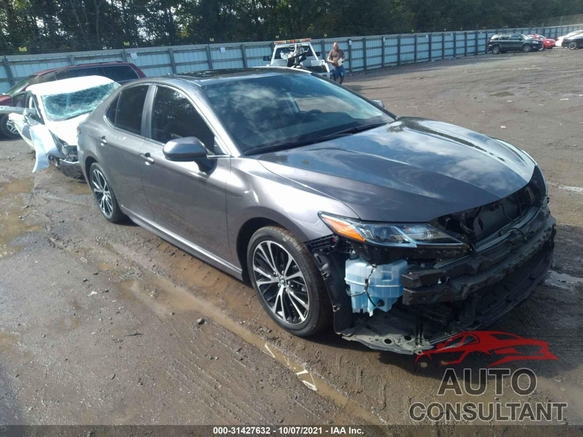 TOYOTA CAMRY 2019 - 4T1B11HKXKU715120