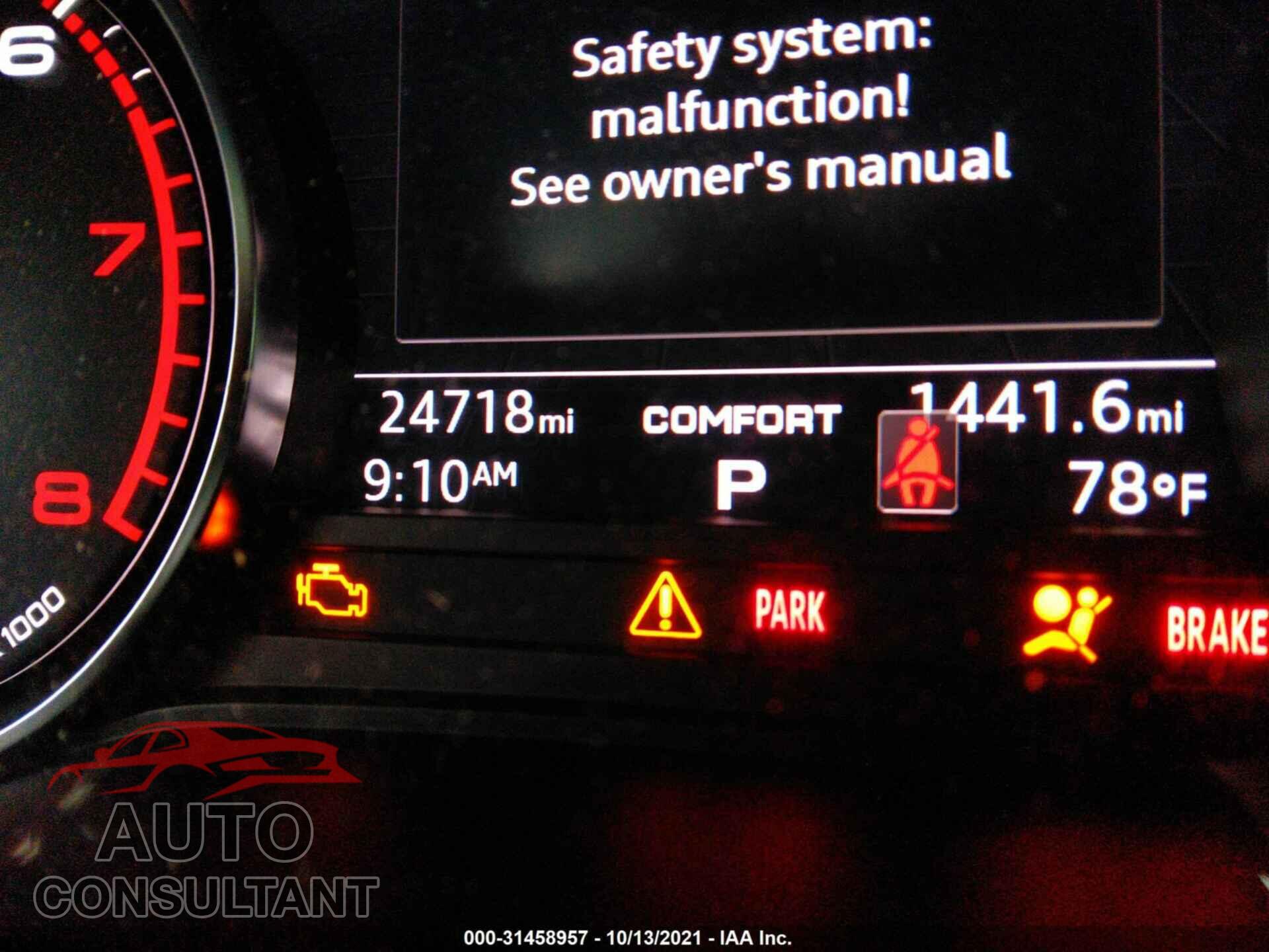 AUDI A4 2019 - WAUGMAF45KA020001