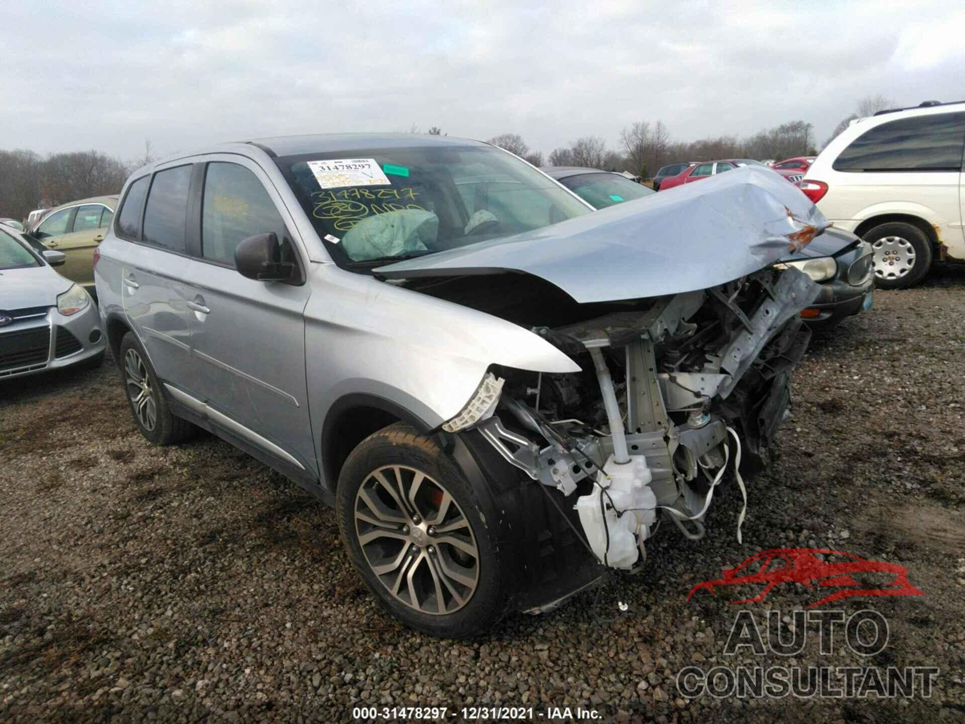 MITSUBISHI OUTLANDER 2017 - JA4AD2A39HZ037014