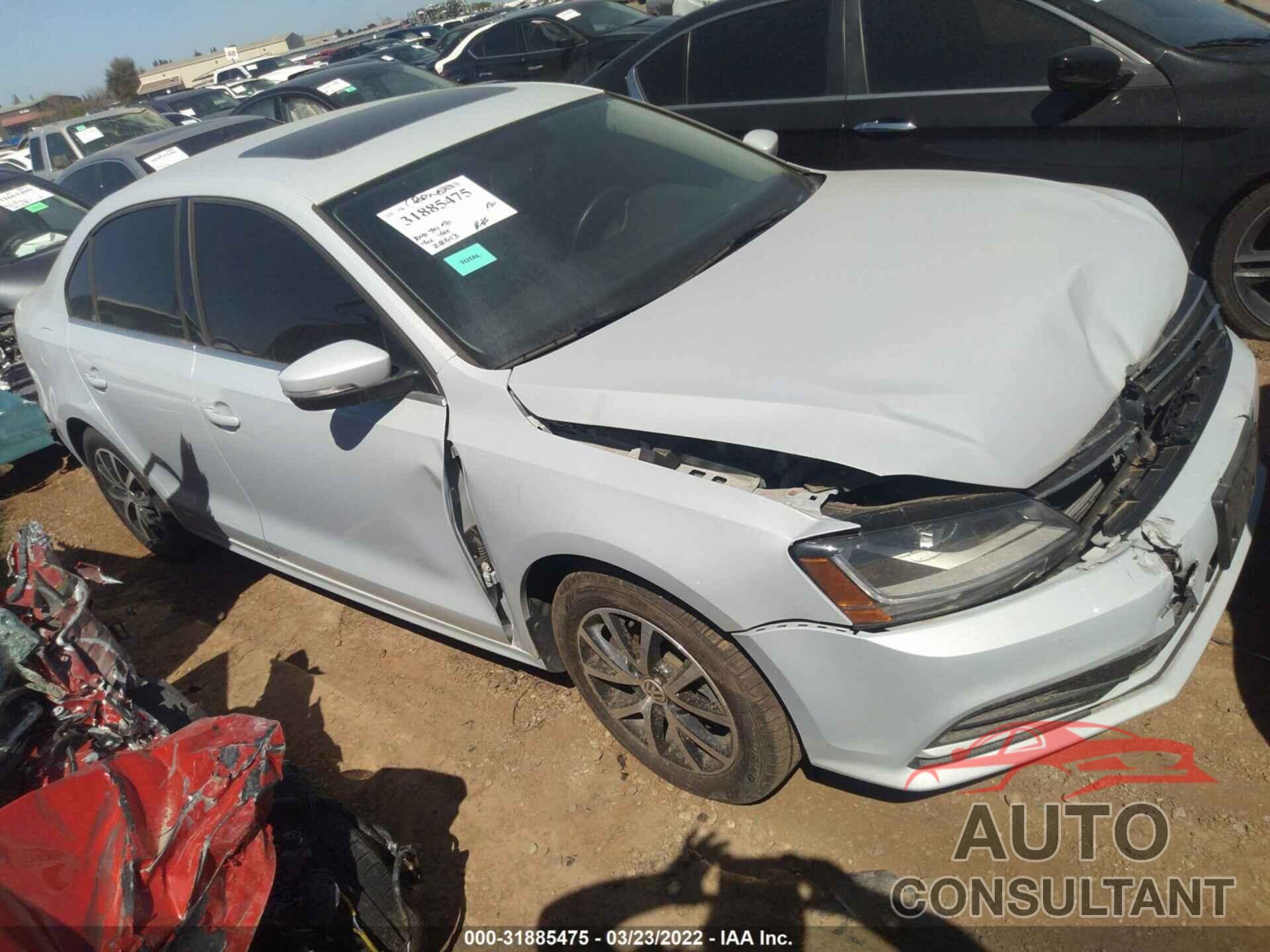 VOLKSWAGEN JETTA 2017 - 3VWDB7AJ2HM411742
