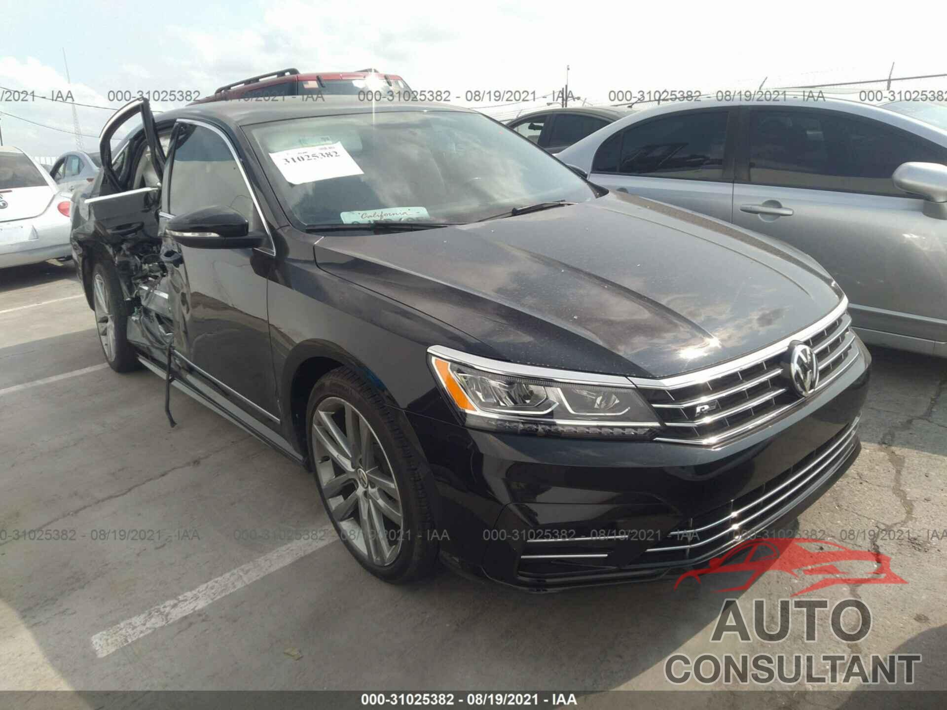 VOLKSWAGEN PASSAT 2016 - 1VWAT7A3XGC048513