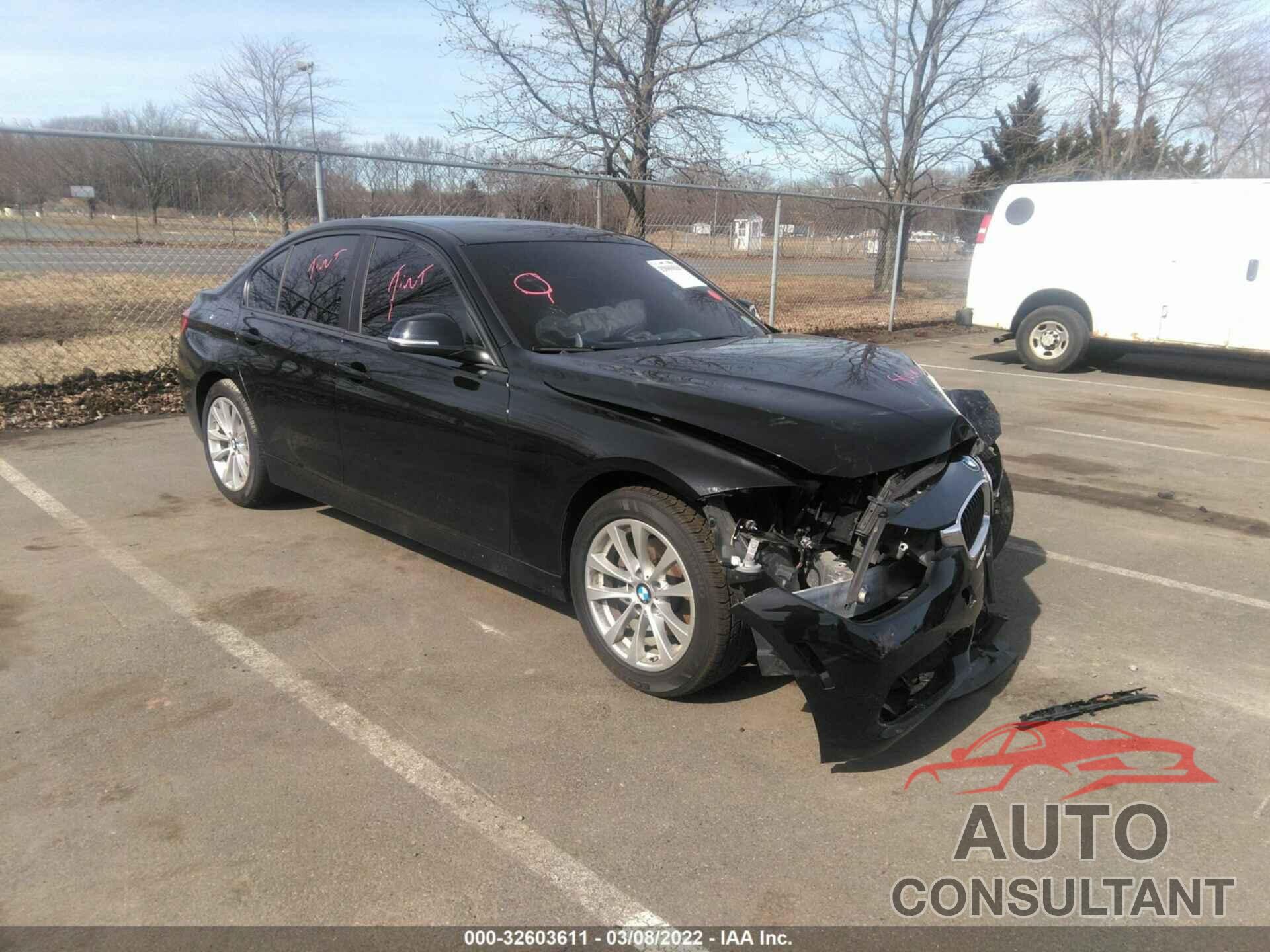 BMW 3 SERIES 2018 - WBA8E1G5XJNU93537