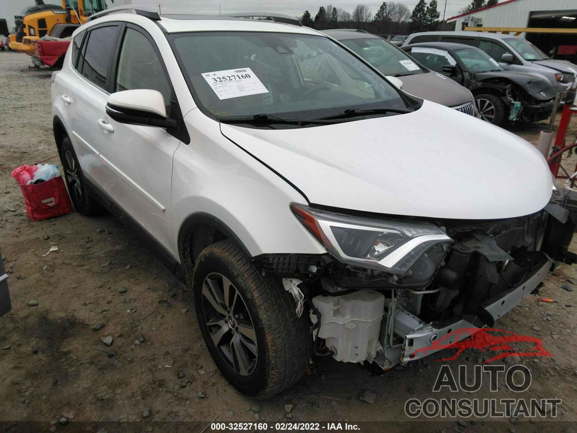 TOYOTA RAV4 2018 - JTMRFREV3JJ726414