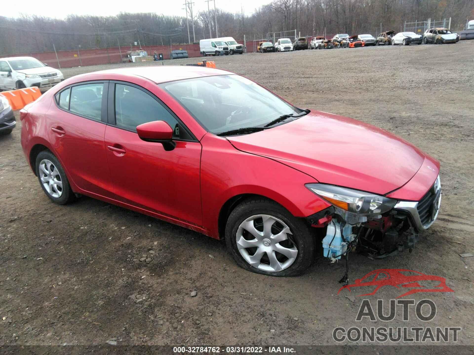 MAZDA MAZDA3 4-DOOR 2018 - 3MZBN1U78JM195851