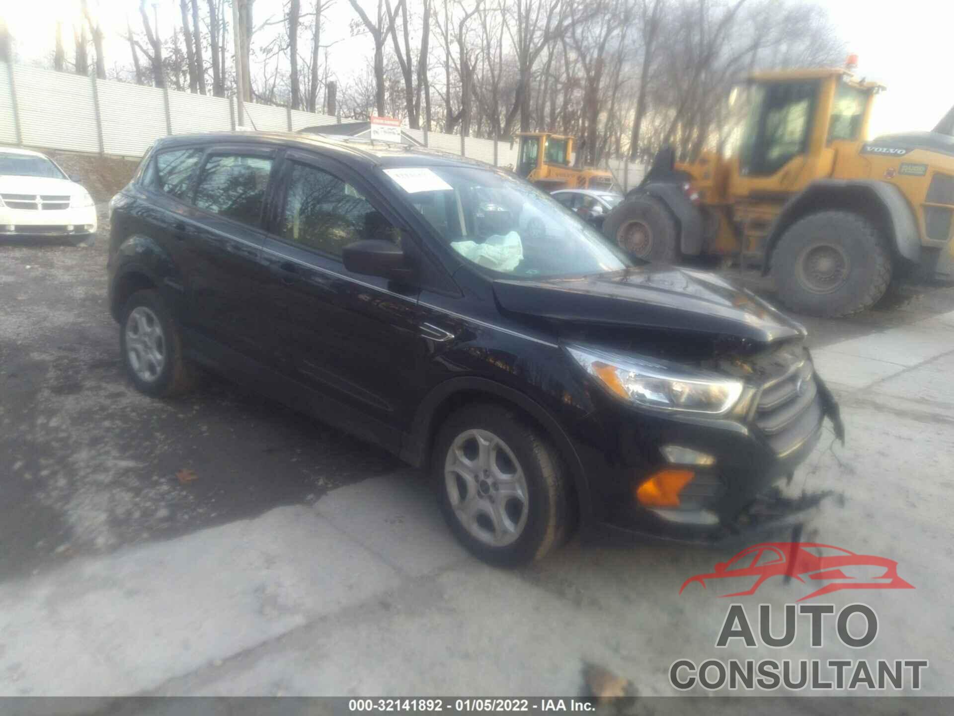 FORD ESCAPE 2017 - 1FMCU0F79HUA90318