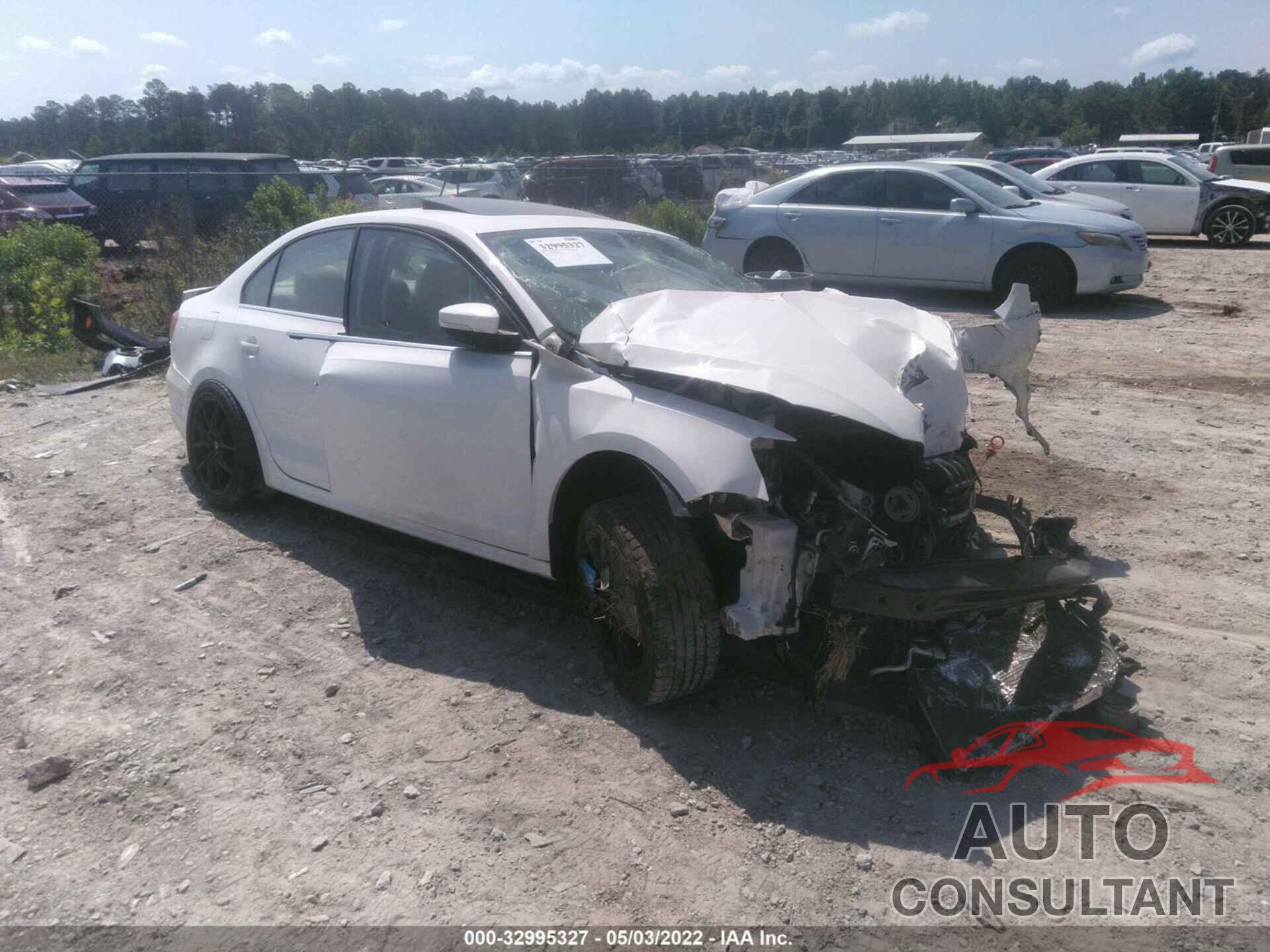 VOLKSWAGEN JETTA 2013 - 3VWLP7AJ2DM434333