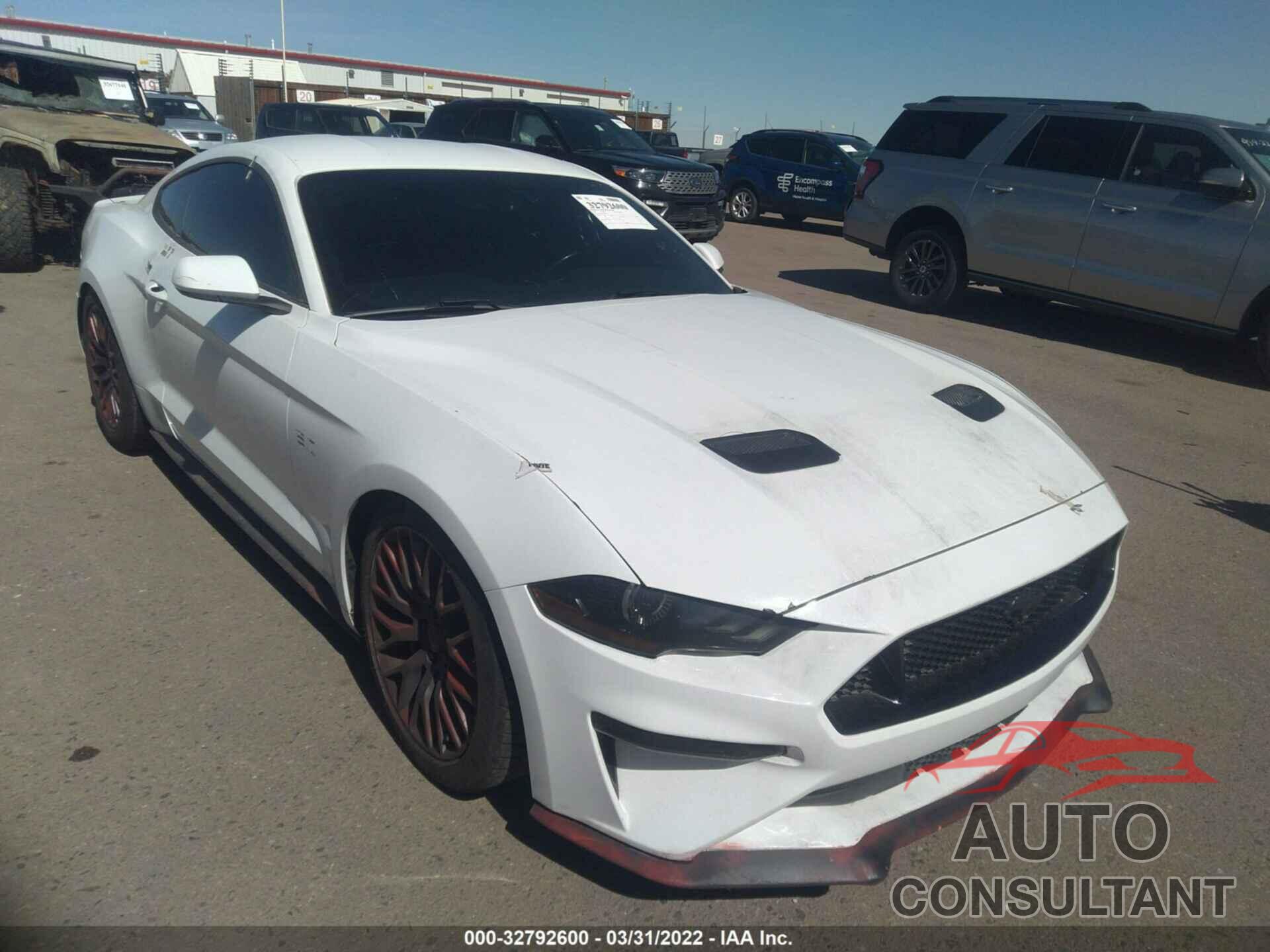 FORD MUSTANG 2018 - 1FA6P8CF5J5185029
