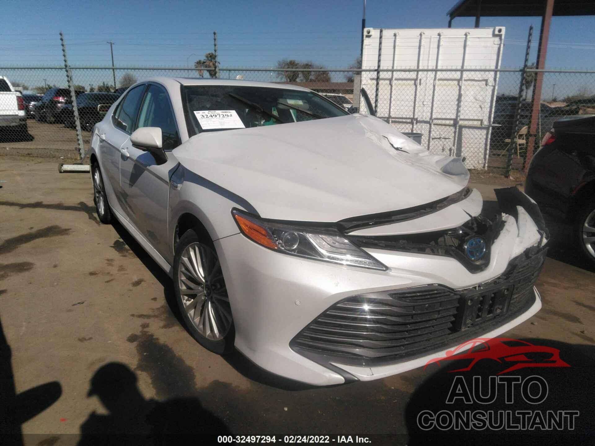 TOYOTA CAMRY 2019 - 4T1B21HK5KU520247