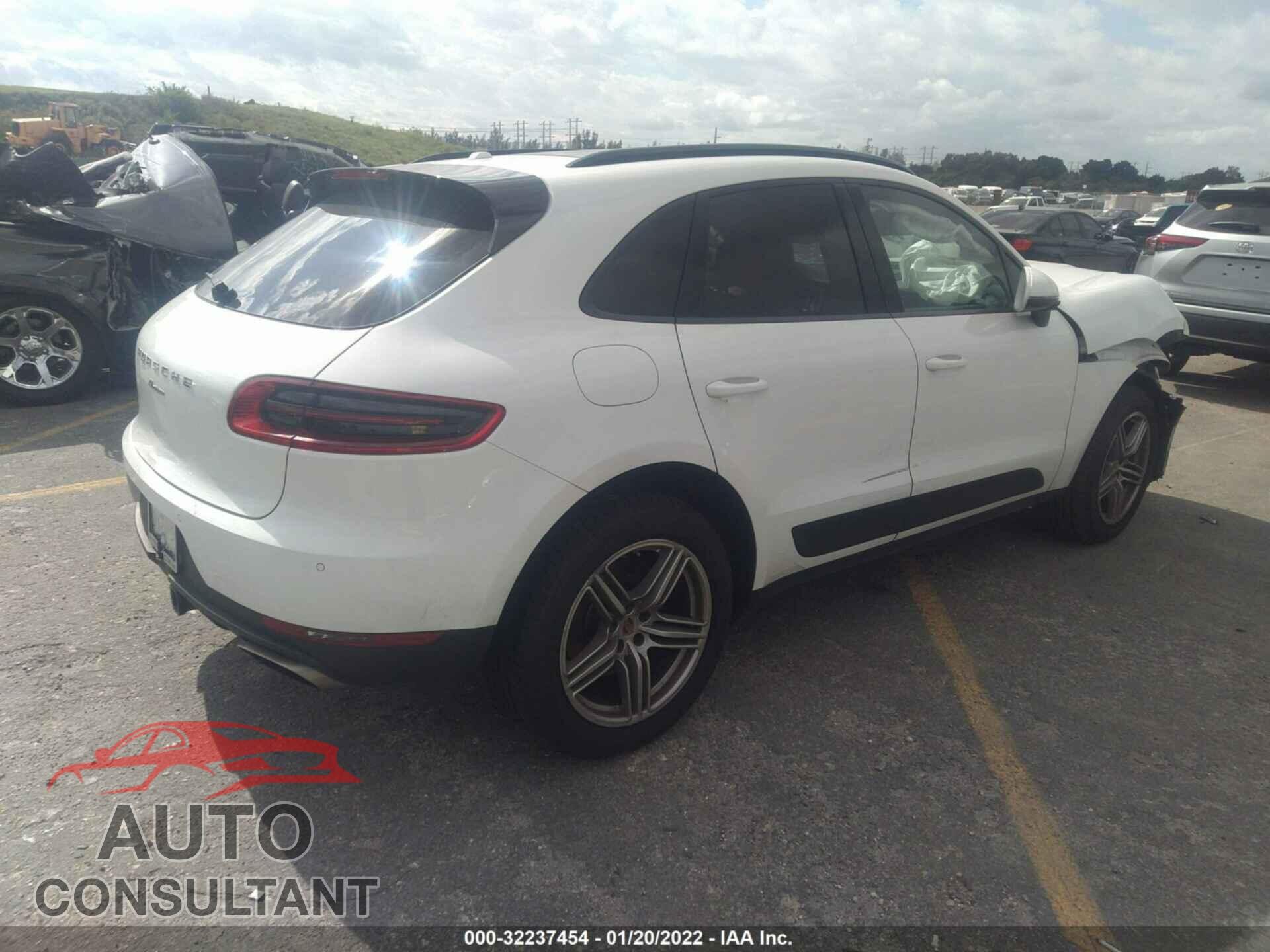 PORSCHE MACAN 2018 - WP1AA2A57JLB22991