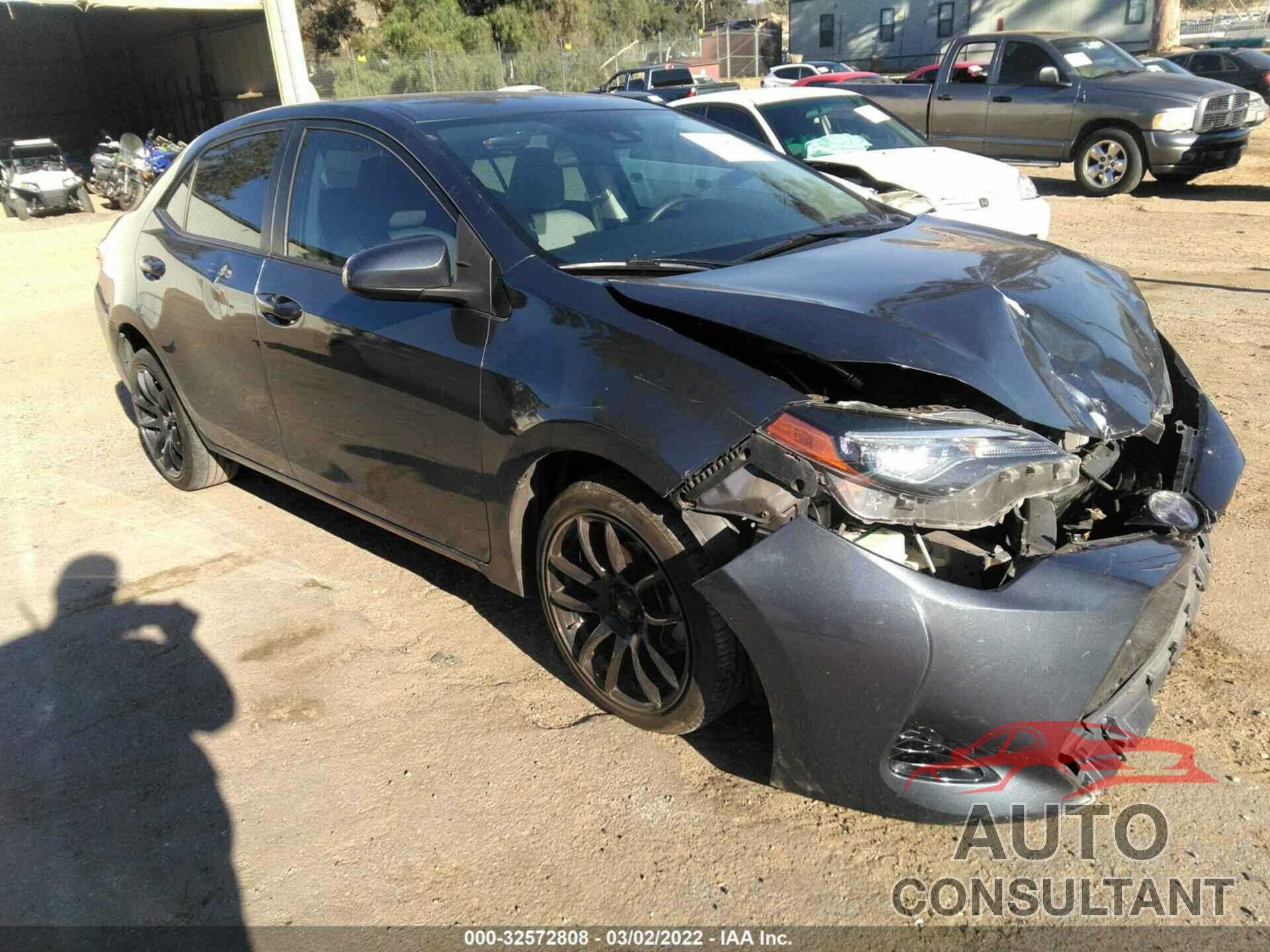 TOYOTA COROLLA 2018 - 5YFBURHEXJP759697