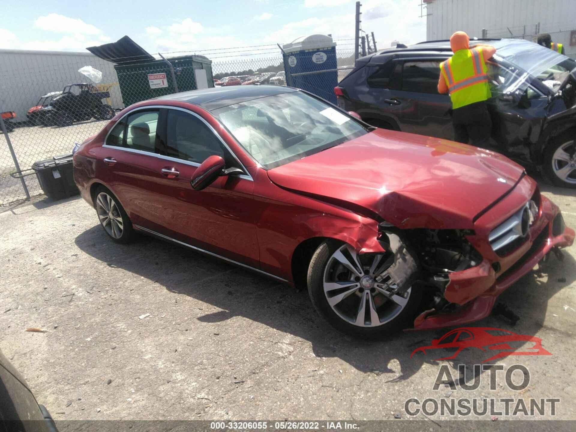 MERCEDES-BENZ C-CLASS 2016 - 55SWF4KB2GU126451