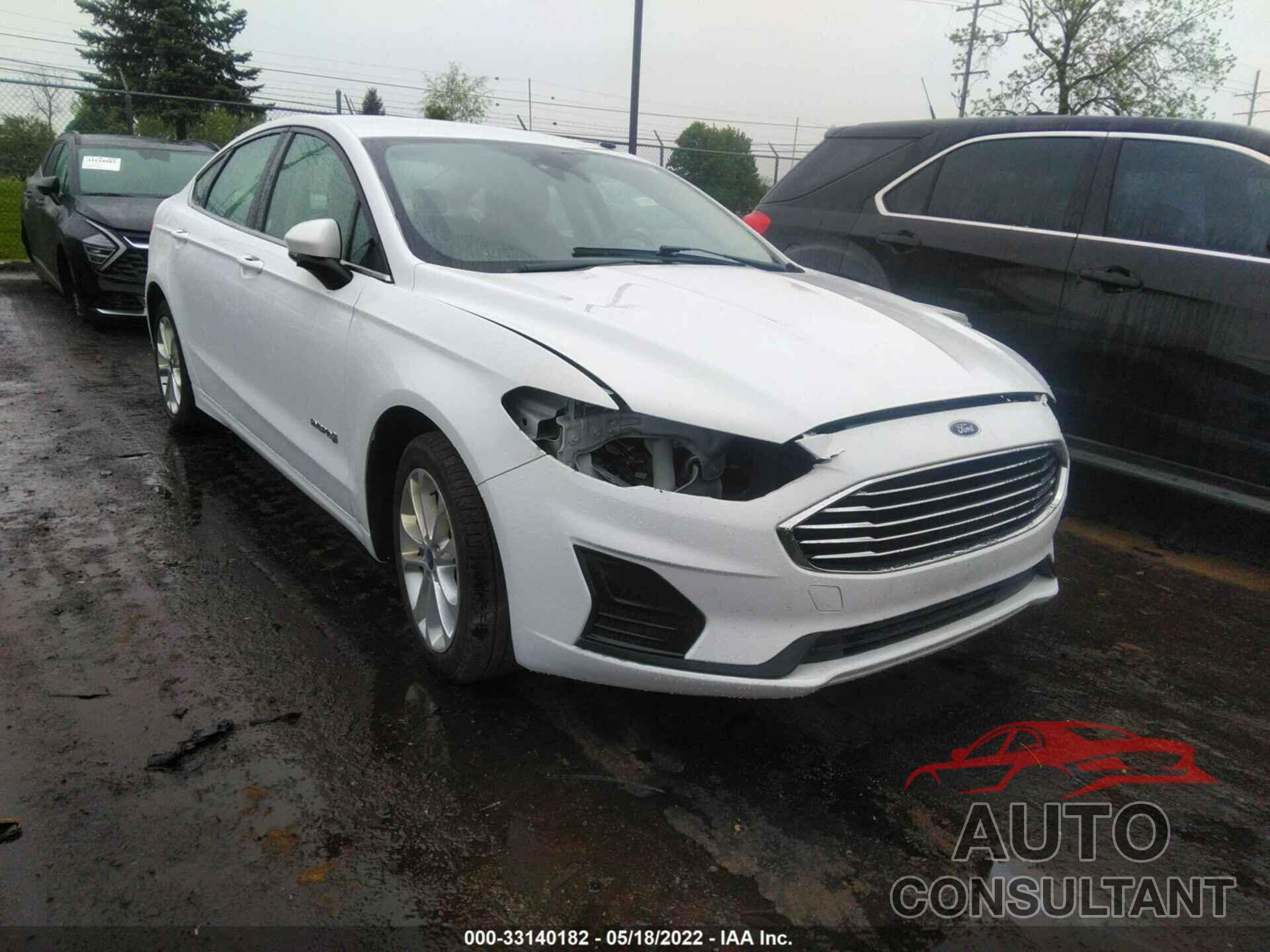 FORD FUSION HYBRID 2019 - 3FA6P0LU7KR205912