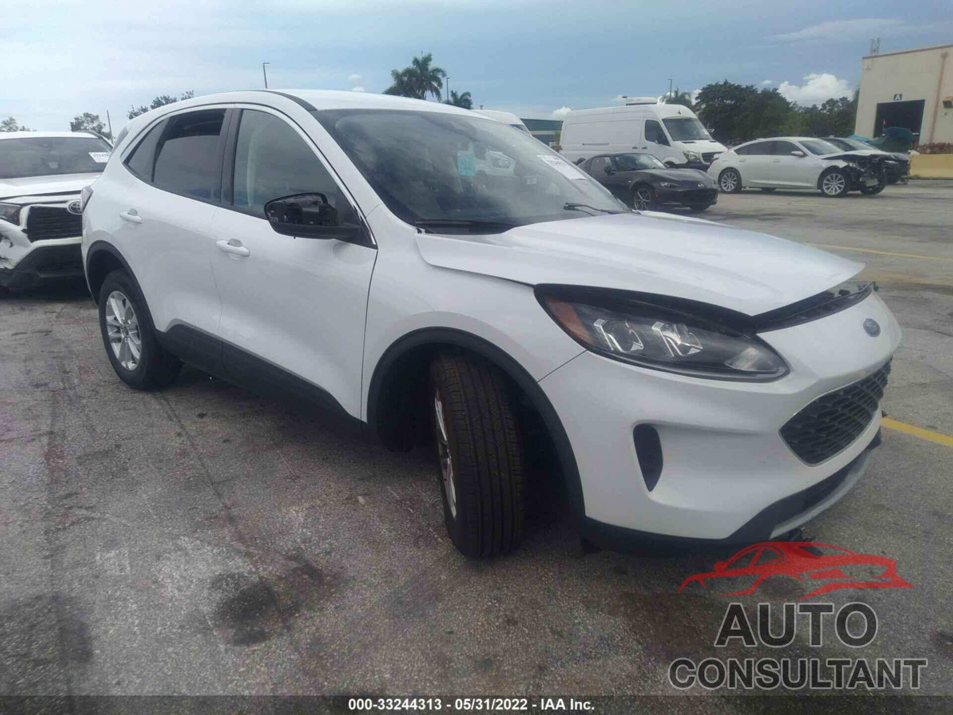 FORD ESCAPE 2022 - 1FMCU0G61NUA49196