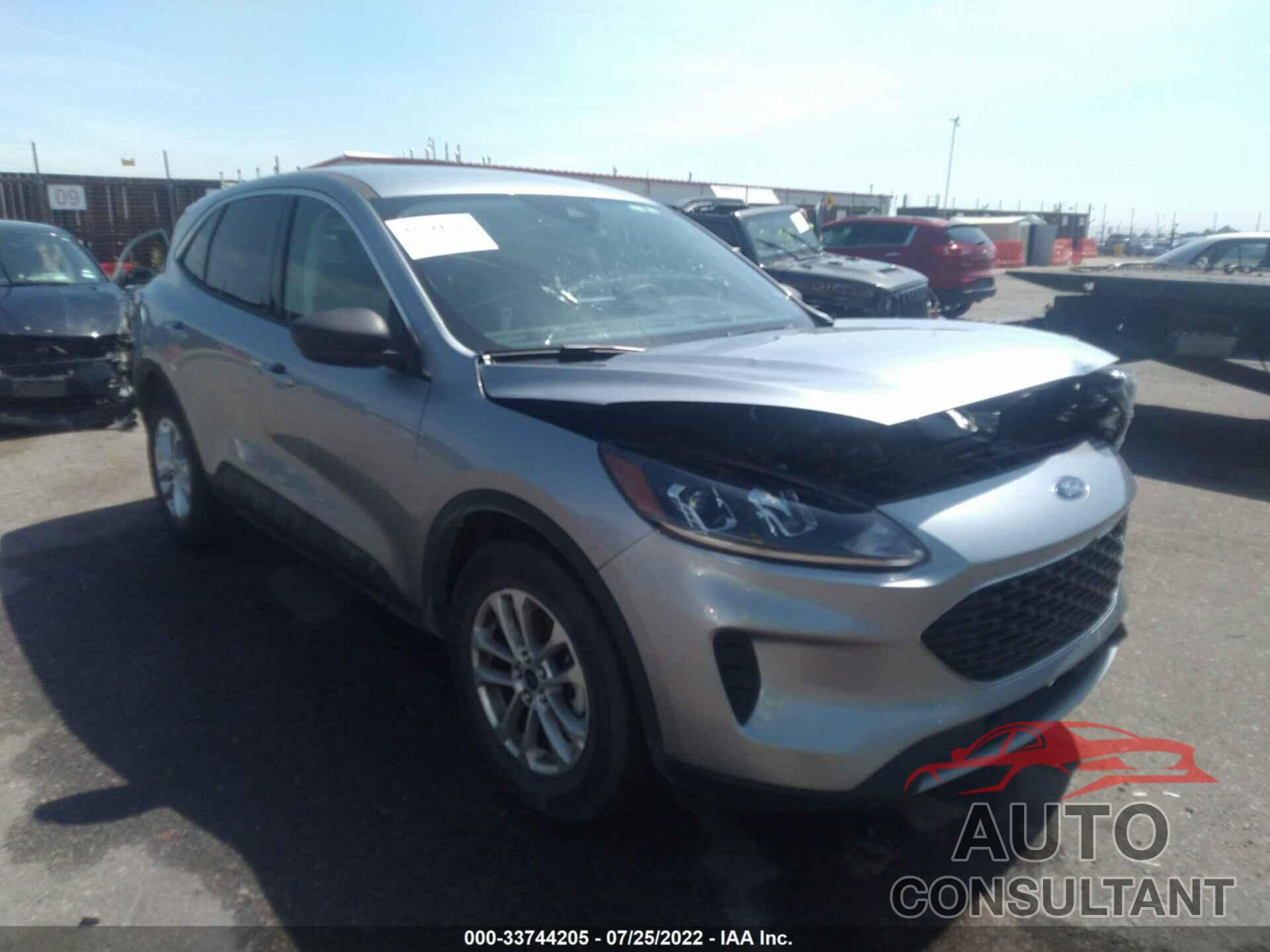 FORD ESCAPE 2022 - 1FMCU9G67NUA64144