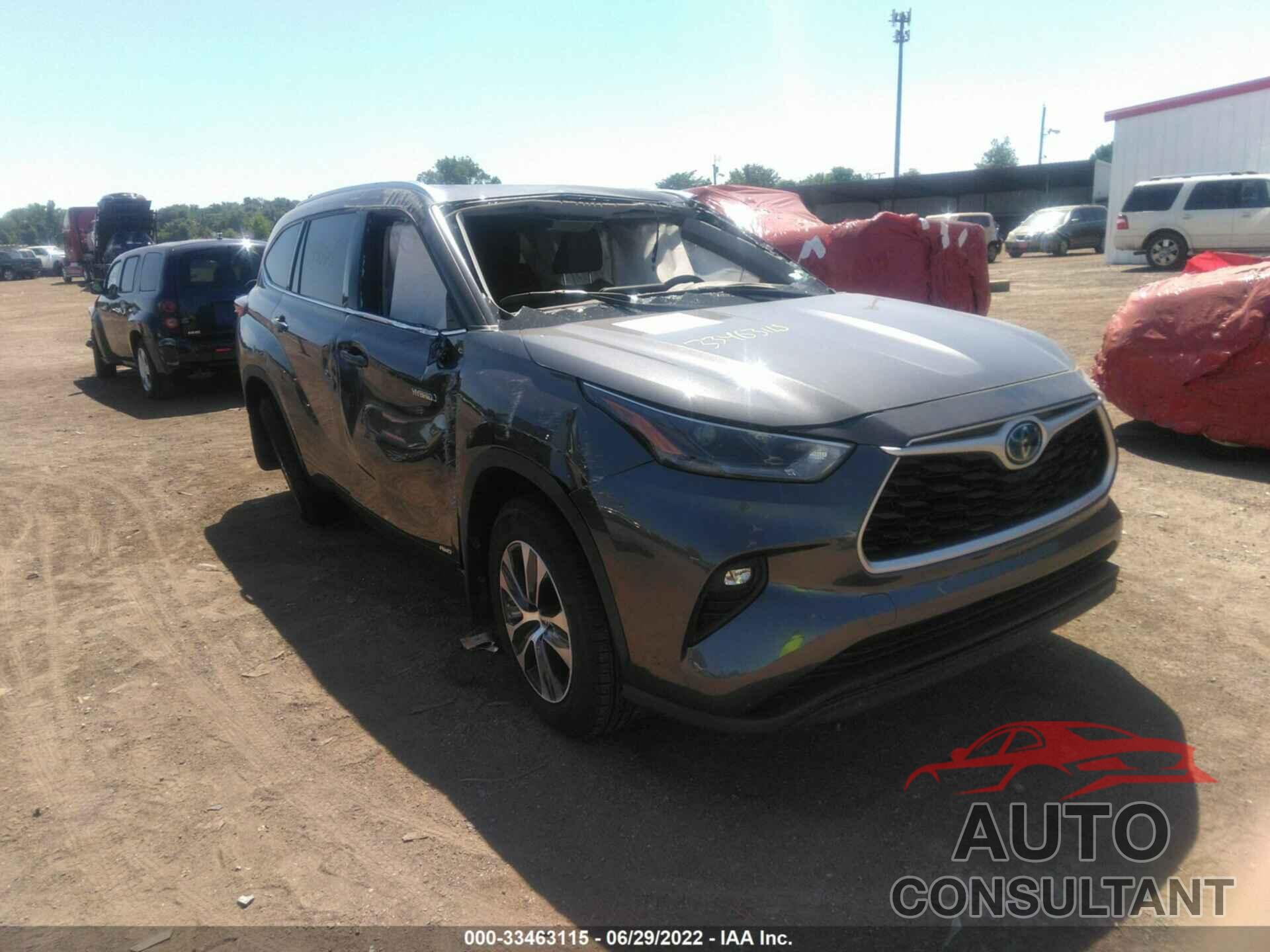TOYOTA HIGHLANDER 2021 - 5TDHBRCHXMS515125