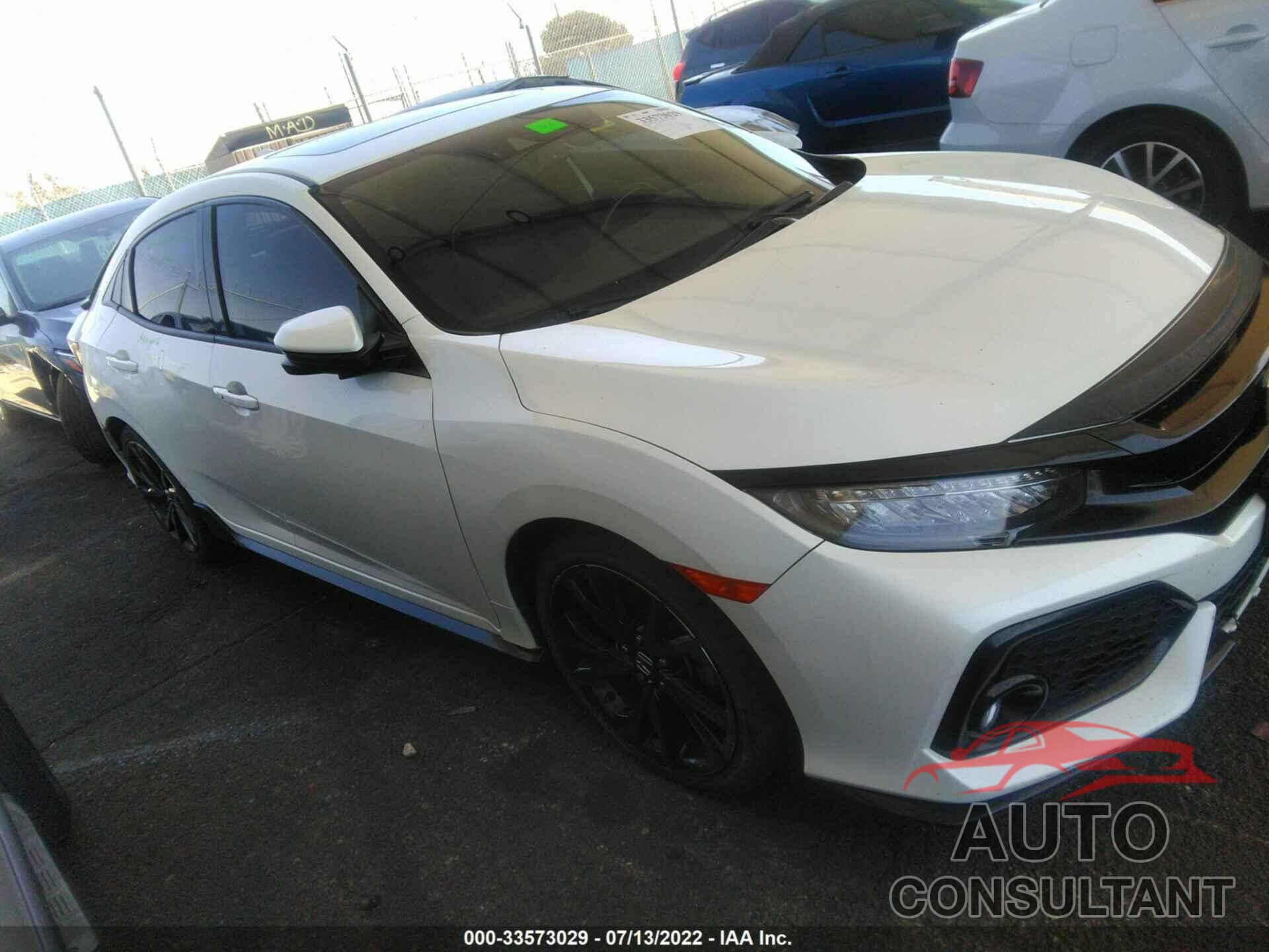 HONDA CIVIC HATCHBACK 2018 - SHHFK7H93JU401236