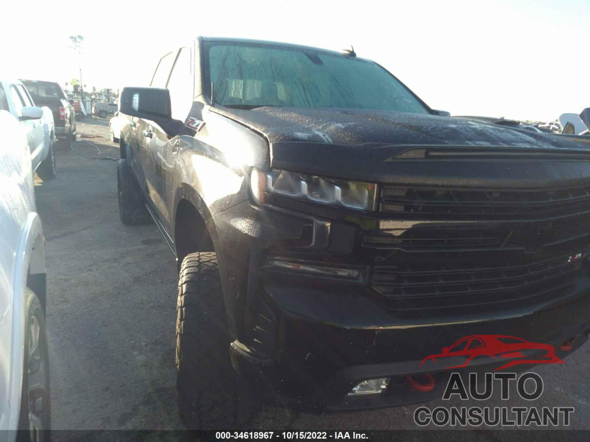 CHEVROLET SILVERADO 1500 2021 - 1GCPYFED1MZ291292