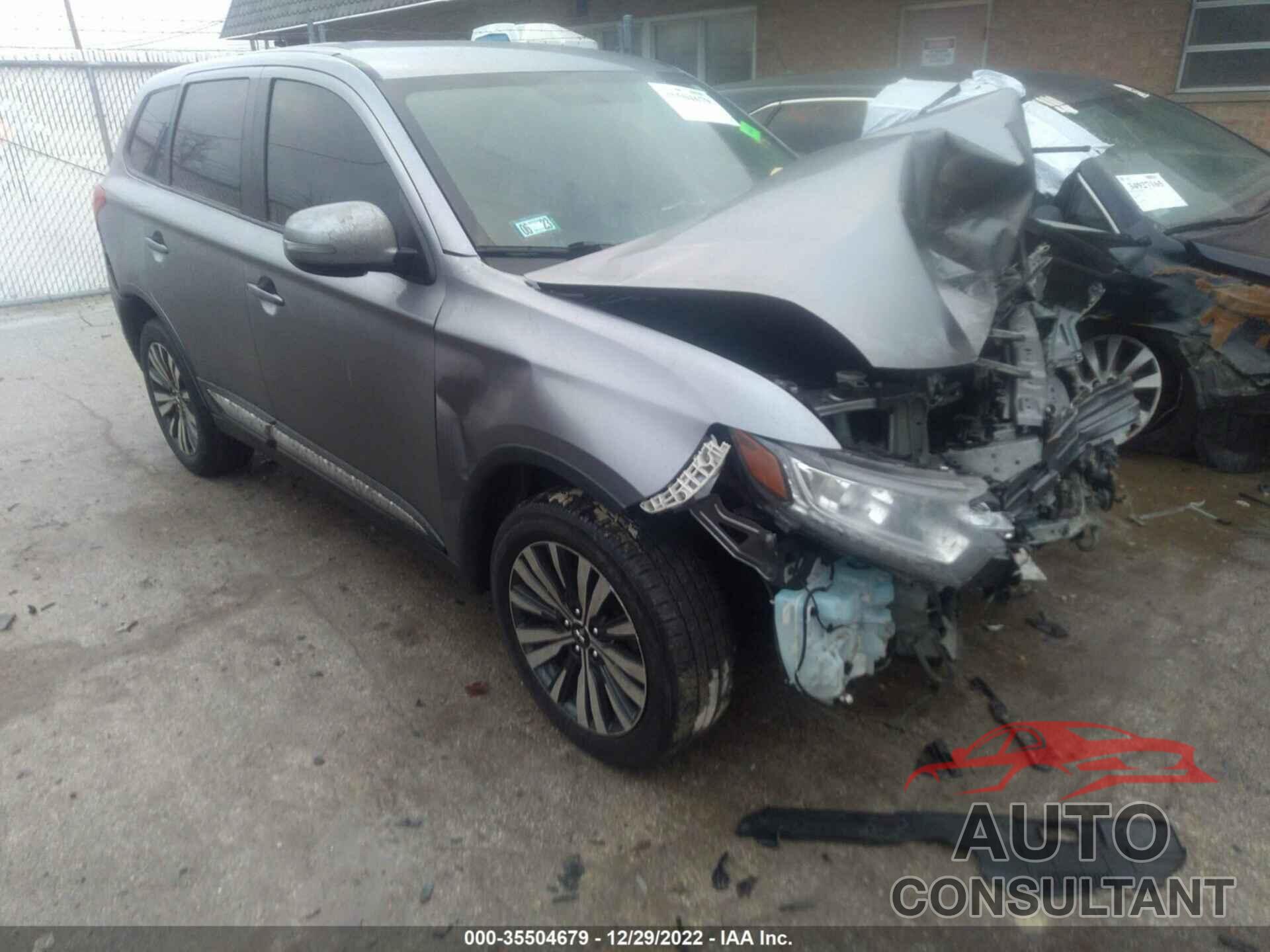 MITSUBISHI OUTLANDER 2019 - JA4AZ3A31KZ043954