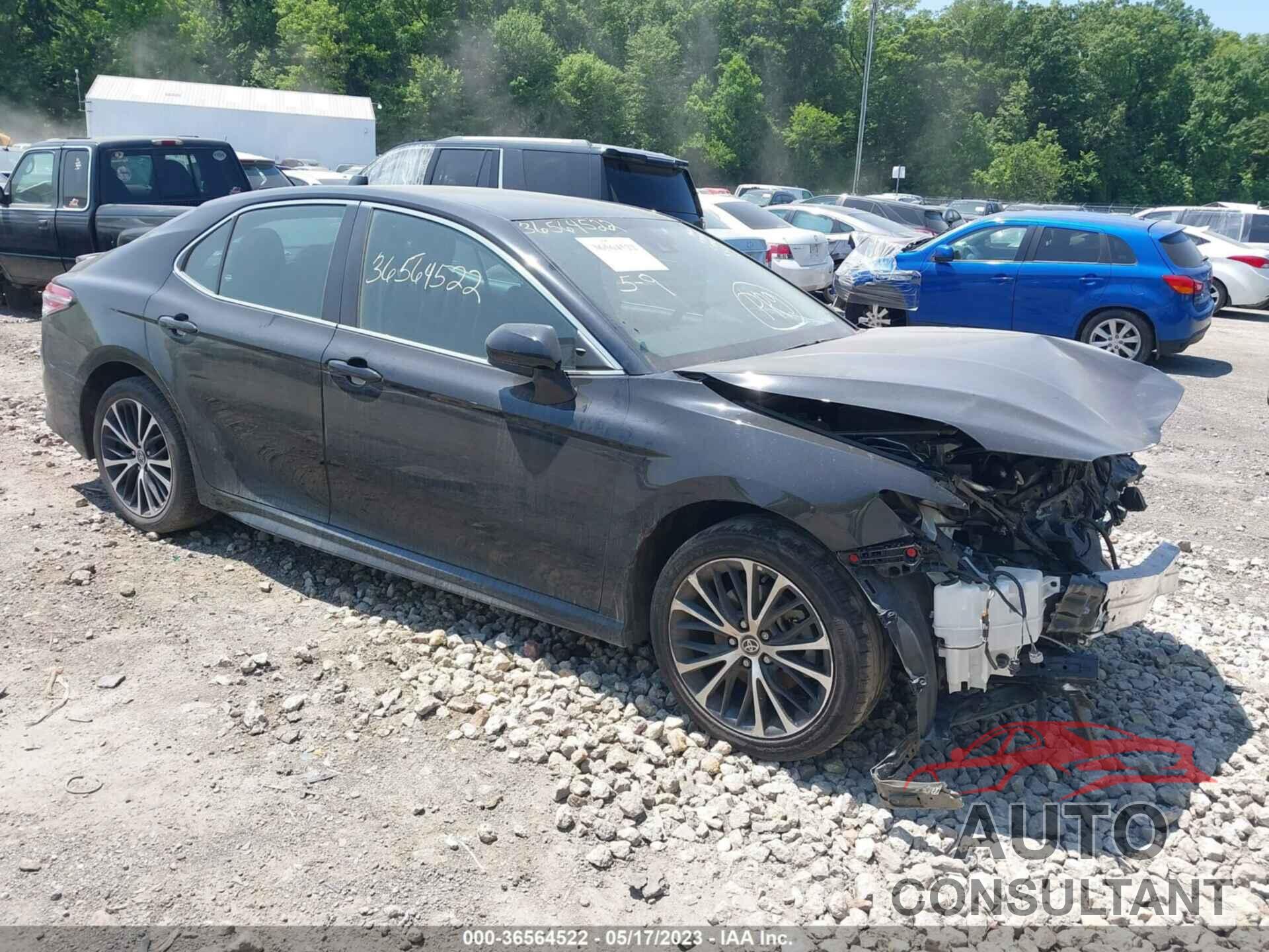 TOYOTA CAMRY 2020 - 4T1G11AK5LU394296