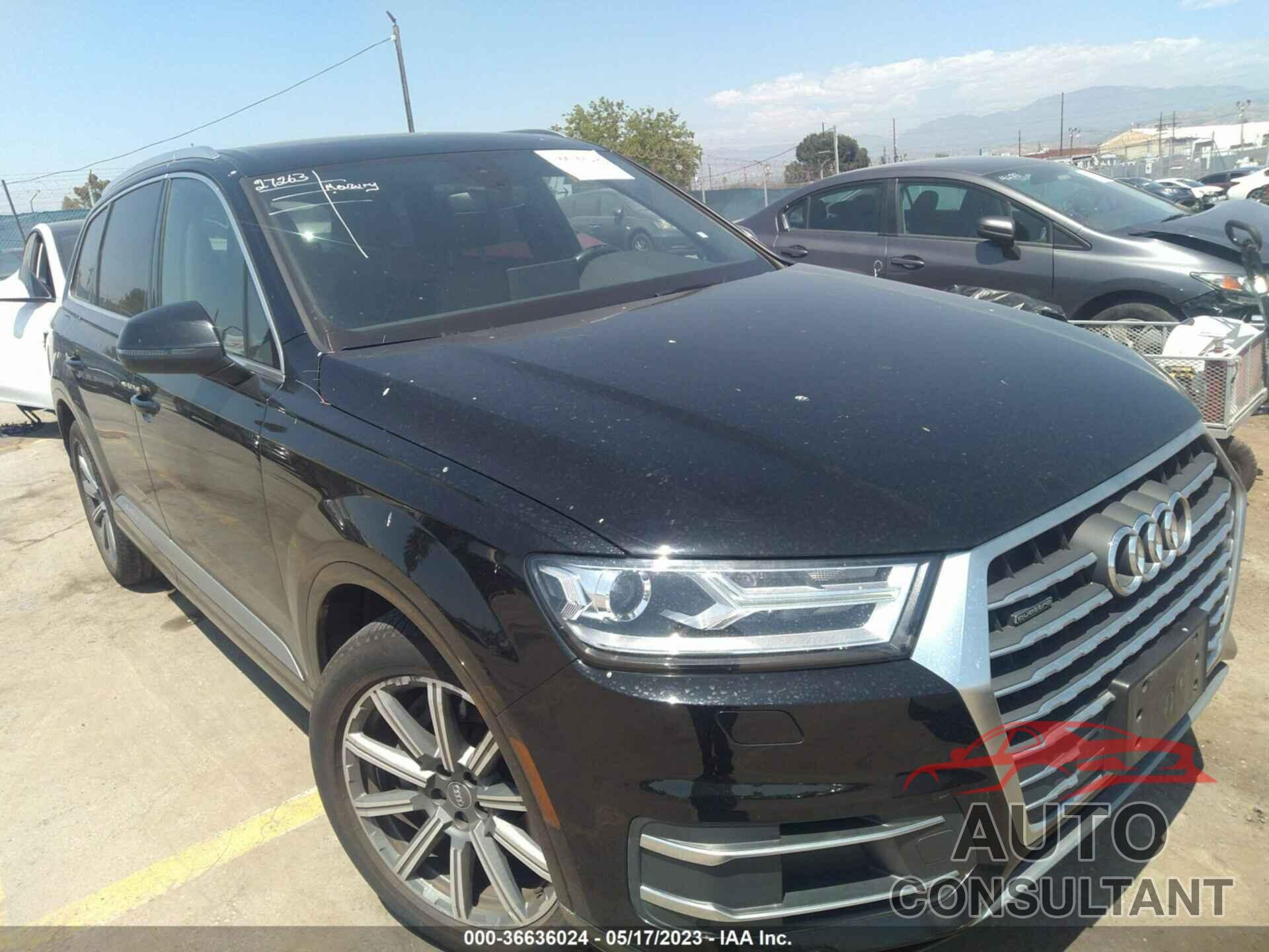 AUDI Q7 2018 - WA1LHAF76JD046582