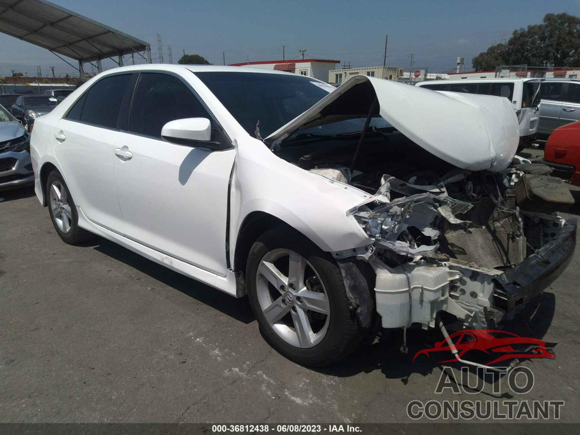 TOYOTA CAMRY 2014 - 4T1BF1FK9EU757481