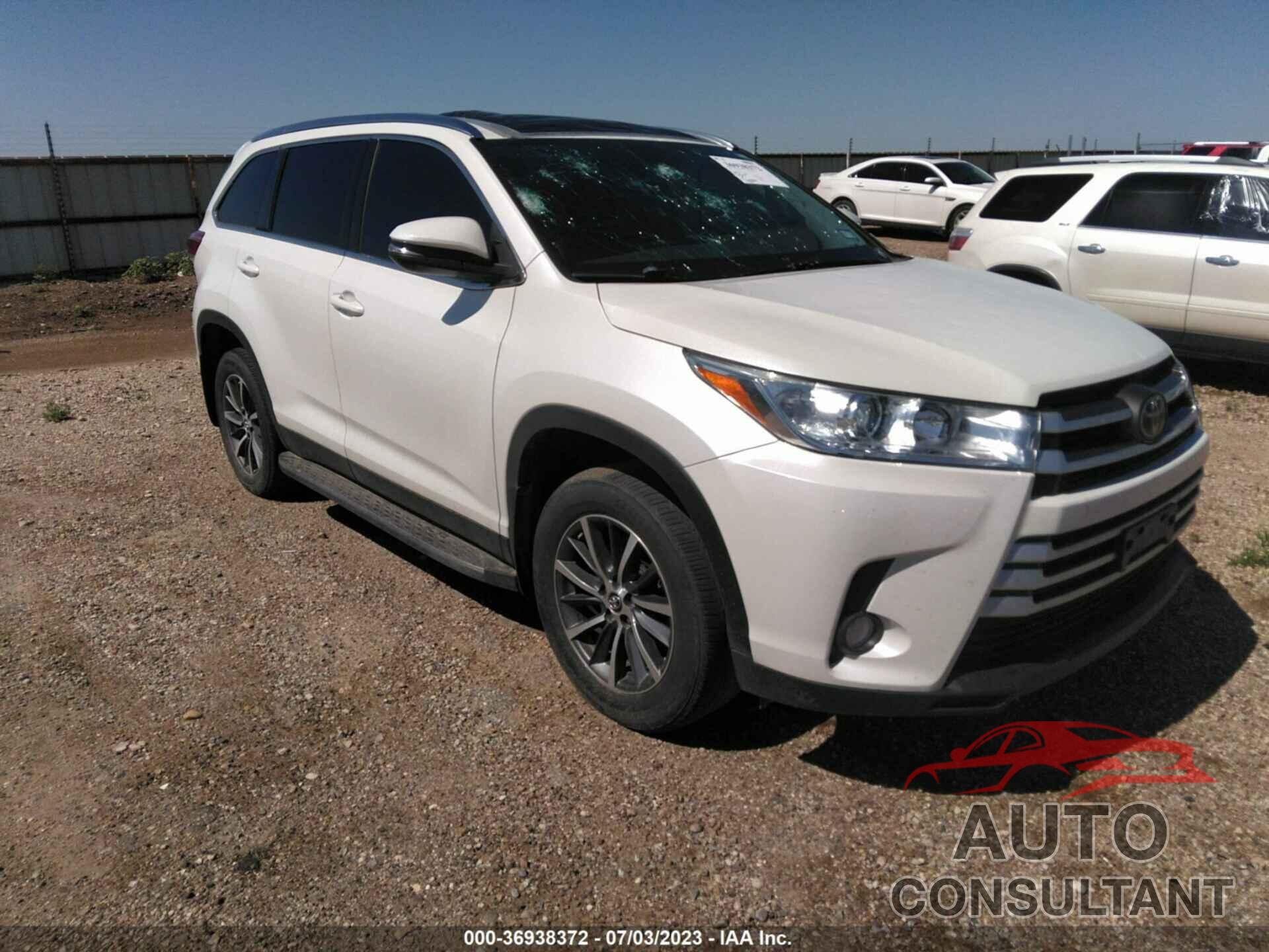 TOYOTA HIGHLANDER 2019 - 5TDKZRFH3KS308845