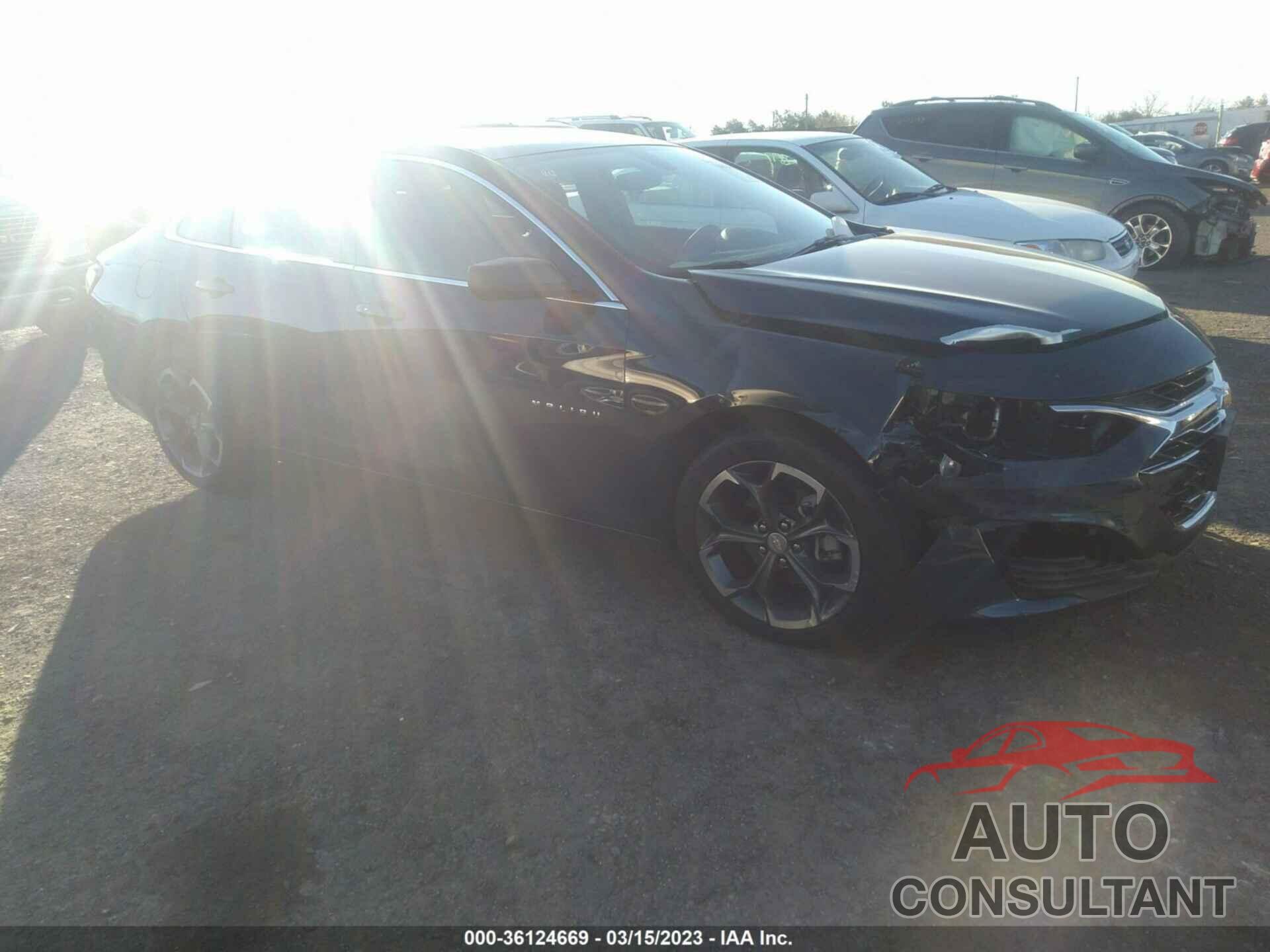 CHEVROLET MALIBU 2022 - 1G1ZD5STXNF178110