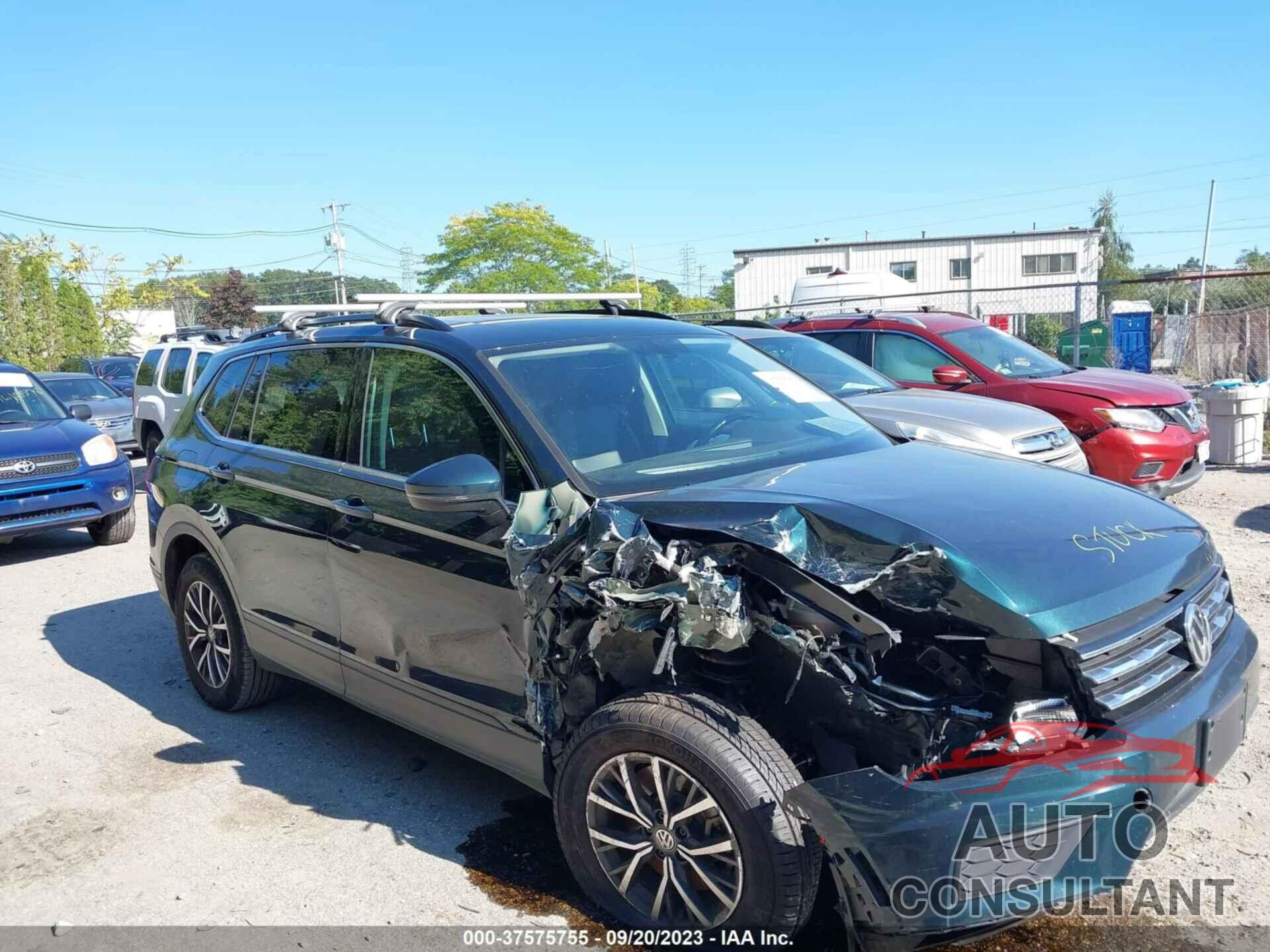 VOLKSWAGEN TIGUAN 2019 - 3VV2B7AXXKM178202