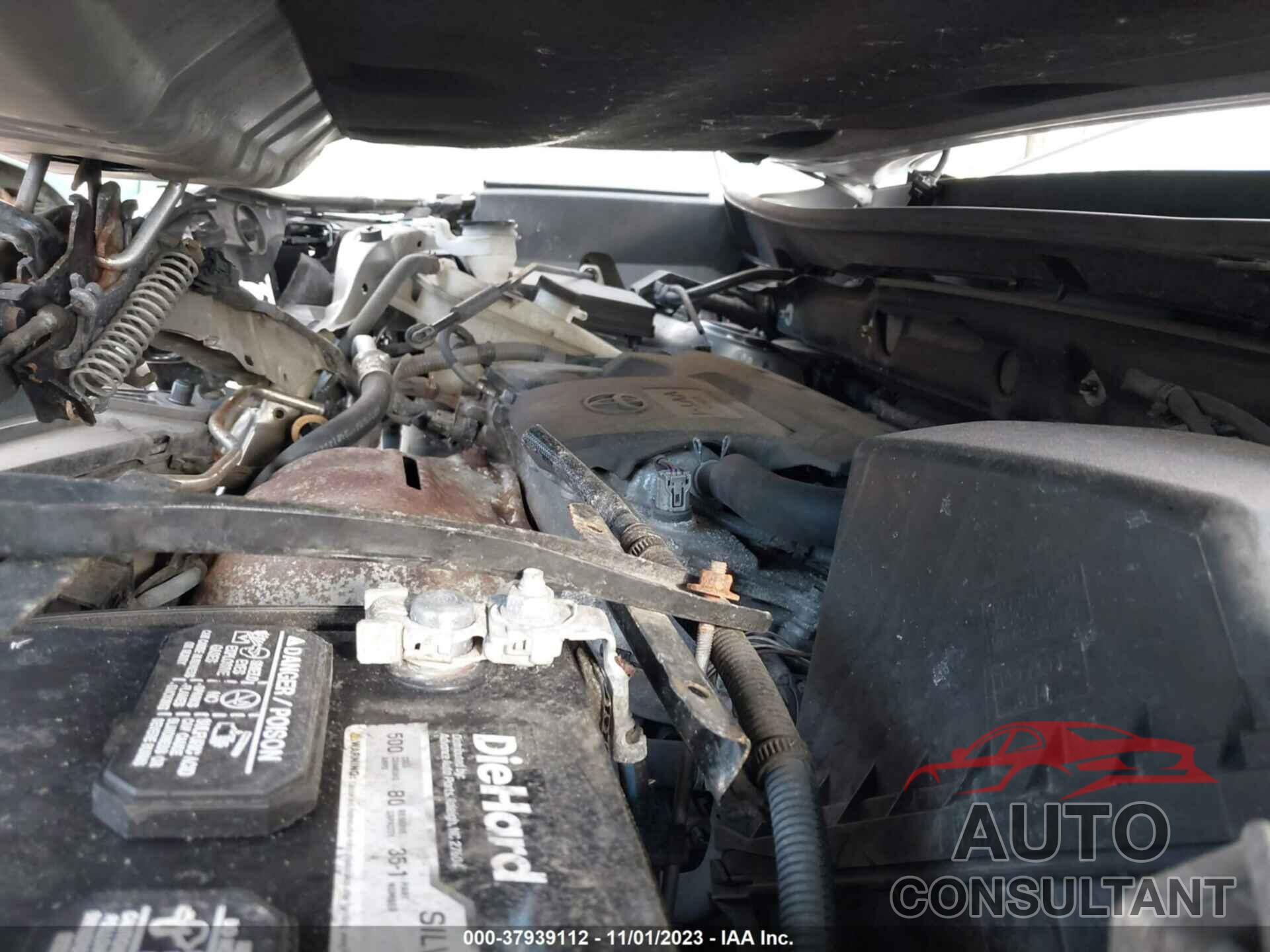 TOYOTA RAV4 2017 - 2T3BFREV4HW568288