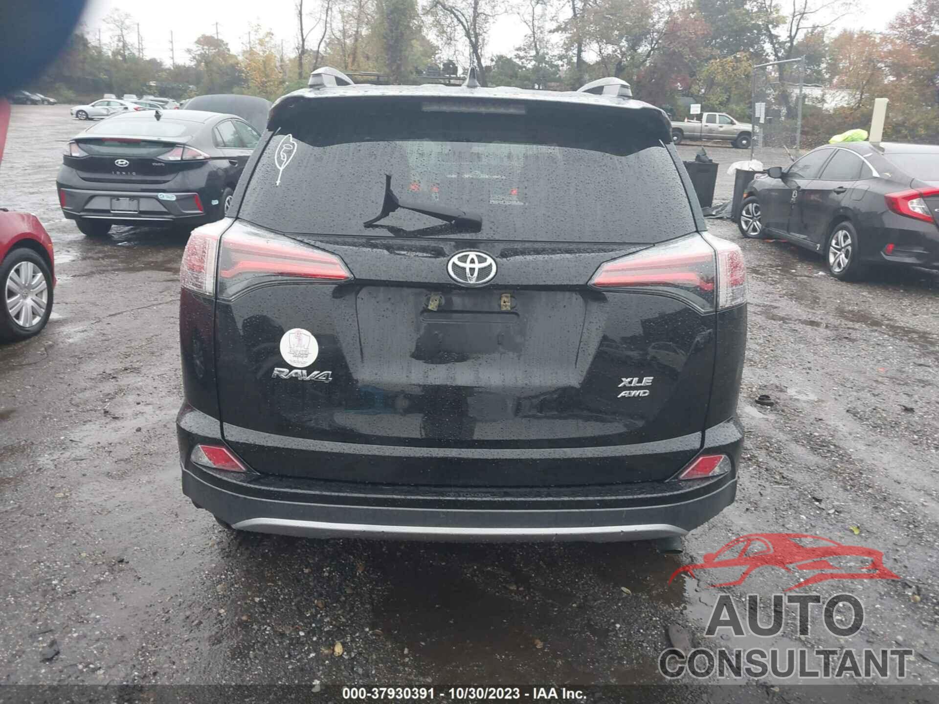 TOYOTA RAV4 2018 - 2T3RFREV1JW833849