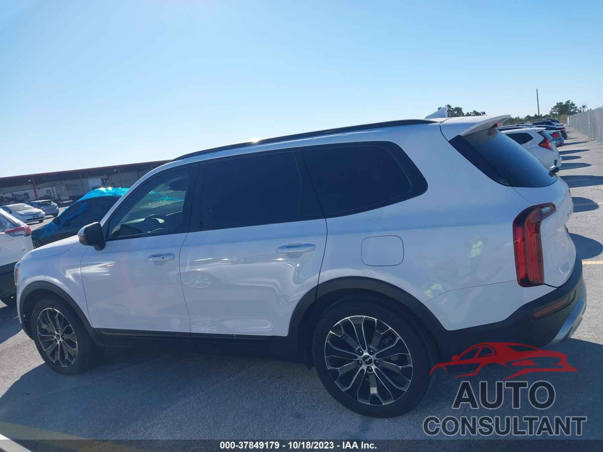 KIA TELLURIDE 2022 - 5XYP34HC8NG243567