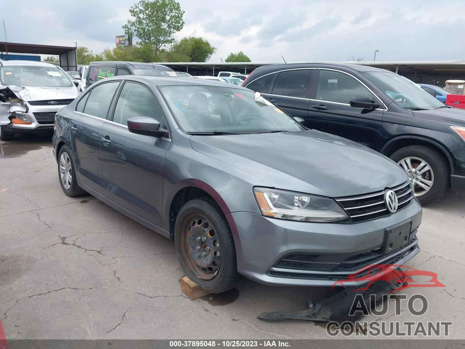 VOLKSWAGEN JETTA 2017 - 3VW2B7AJ4HM370053