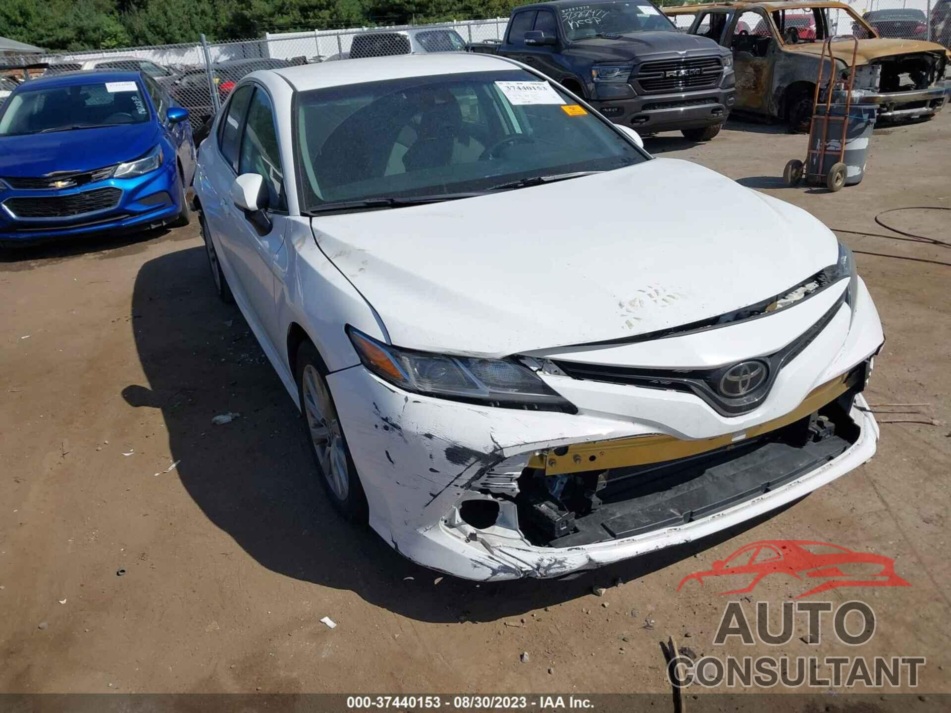 TOYOTA CAMRY 2020 - 4T1C11AK9LU948079