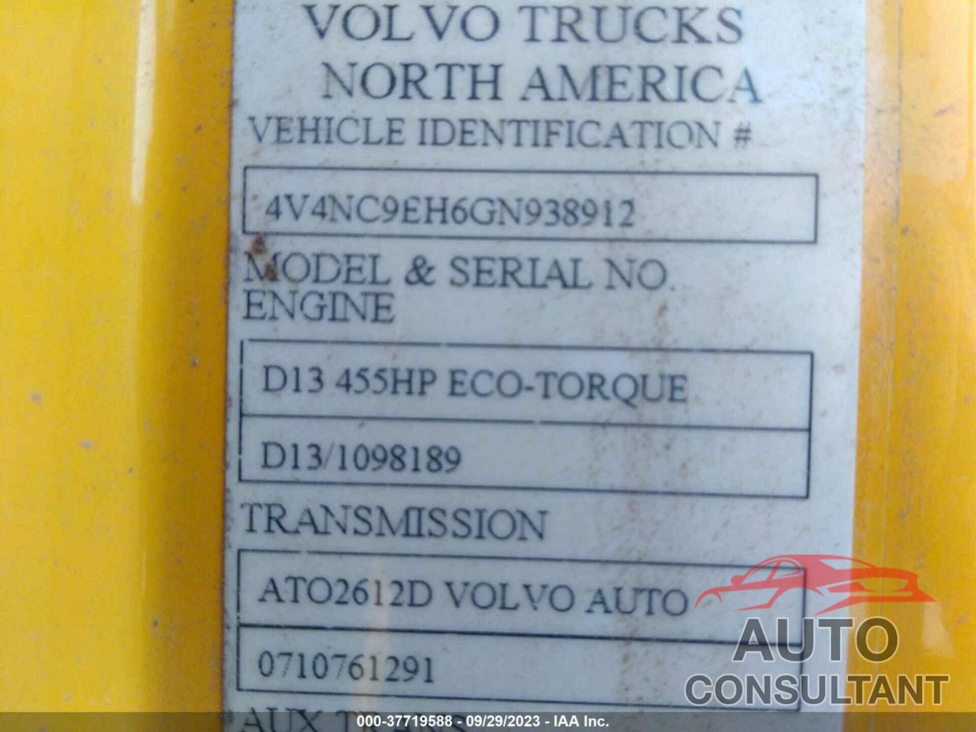 VOLVO VN 2016 - 4V4NC9EH6GN938912