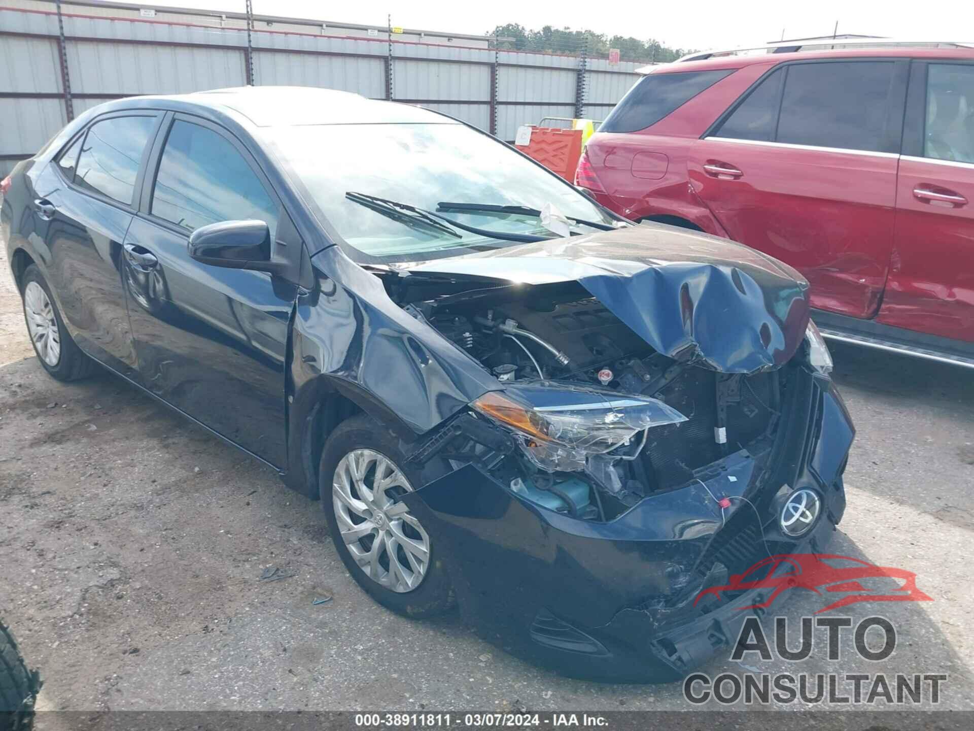 TOYOTA COROLLA 2019 - 5YFBURHEXKP898486