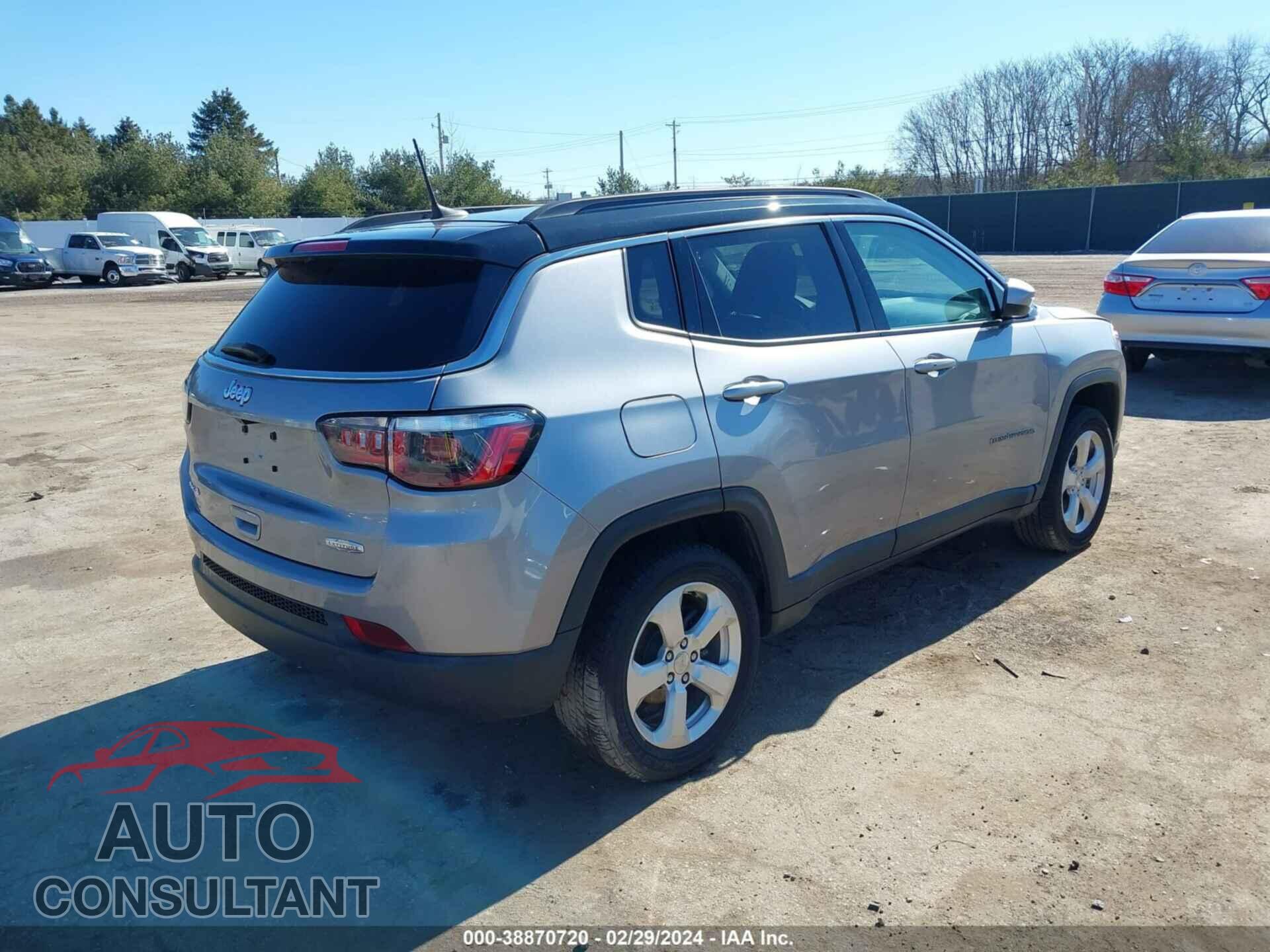 JEEP COMPASS 2018 - 3C4NJDBB2JT103465