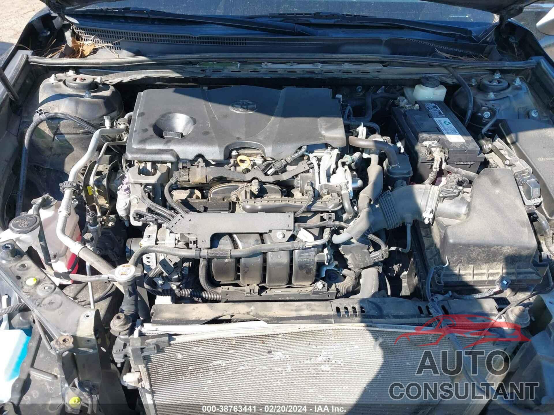 TOYOTA CAMRY 2018 - 4T1B11HK6JU570527