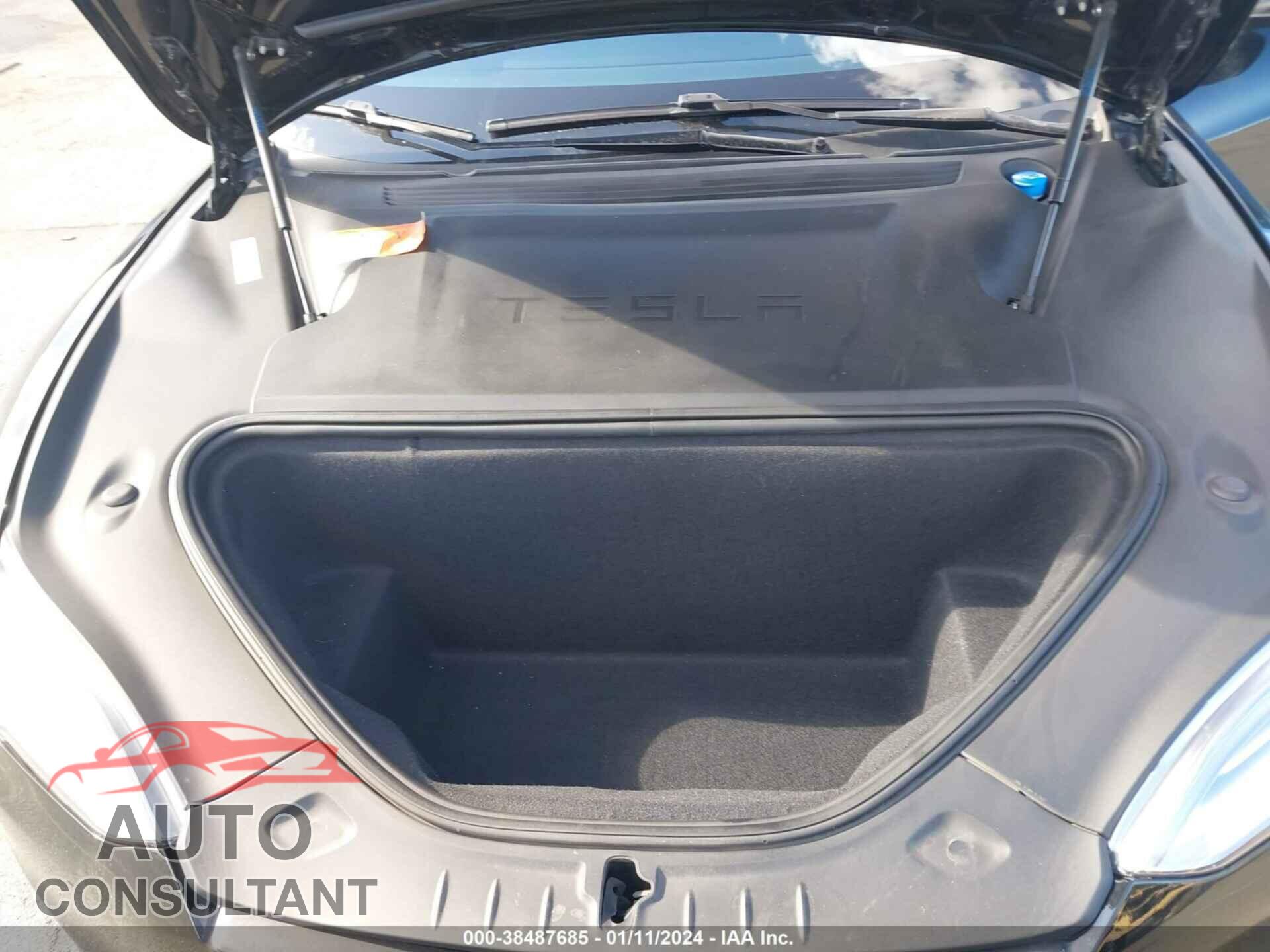 TESLA MODEL S 2017 - 5YJSA1E23HF185860