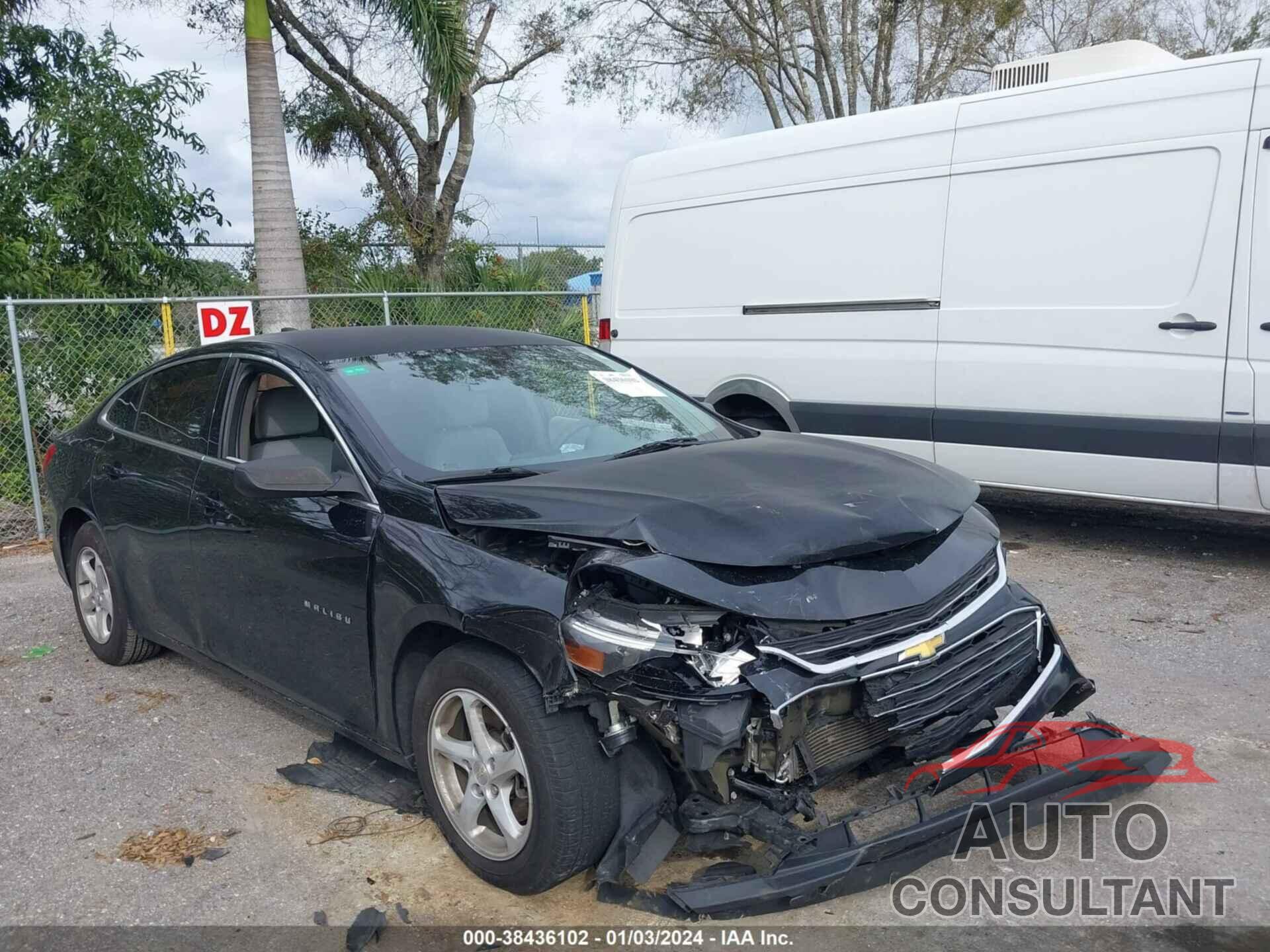 CHEVROLET MALIBU 2018 - 1G1ZB5STXJF111328