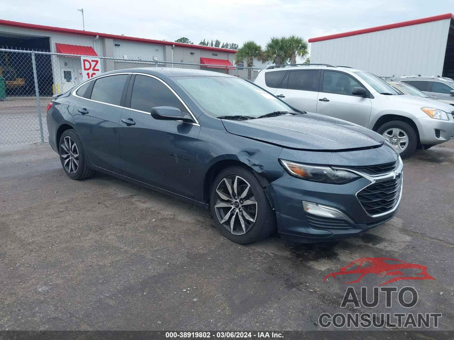 CHEVROLET MALIBU 2021 - 1G1ZG5ST9MF019455