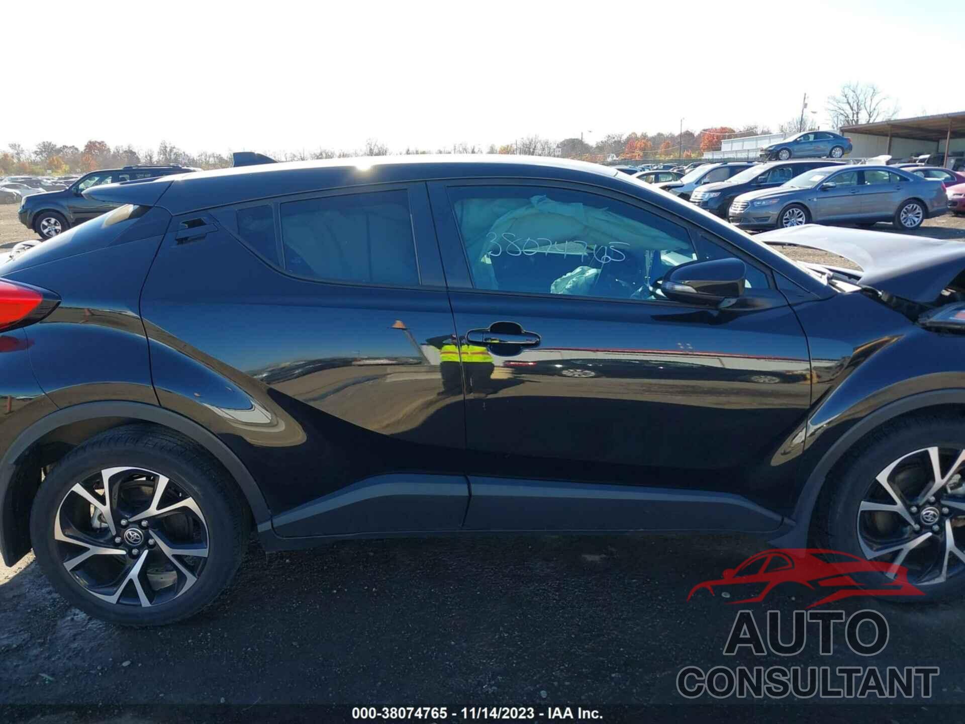 TOYOTA C-HR 2021 - NMTKHMBX0MR136083