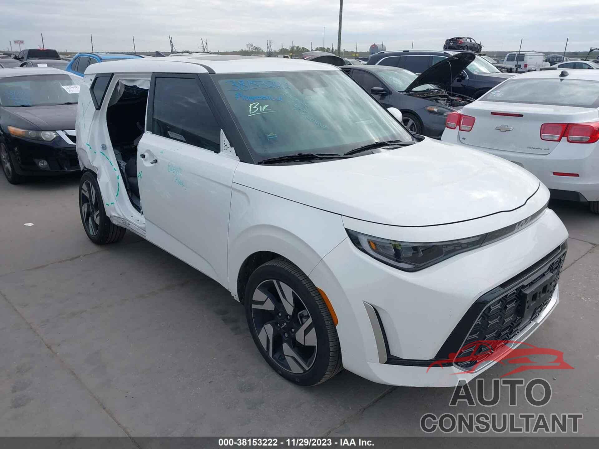KIA SOUL 2023 - KNDJ53AU8P7890970