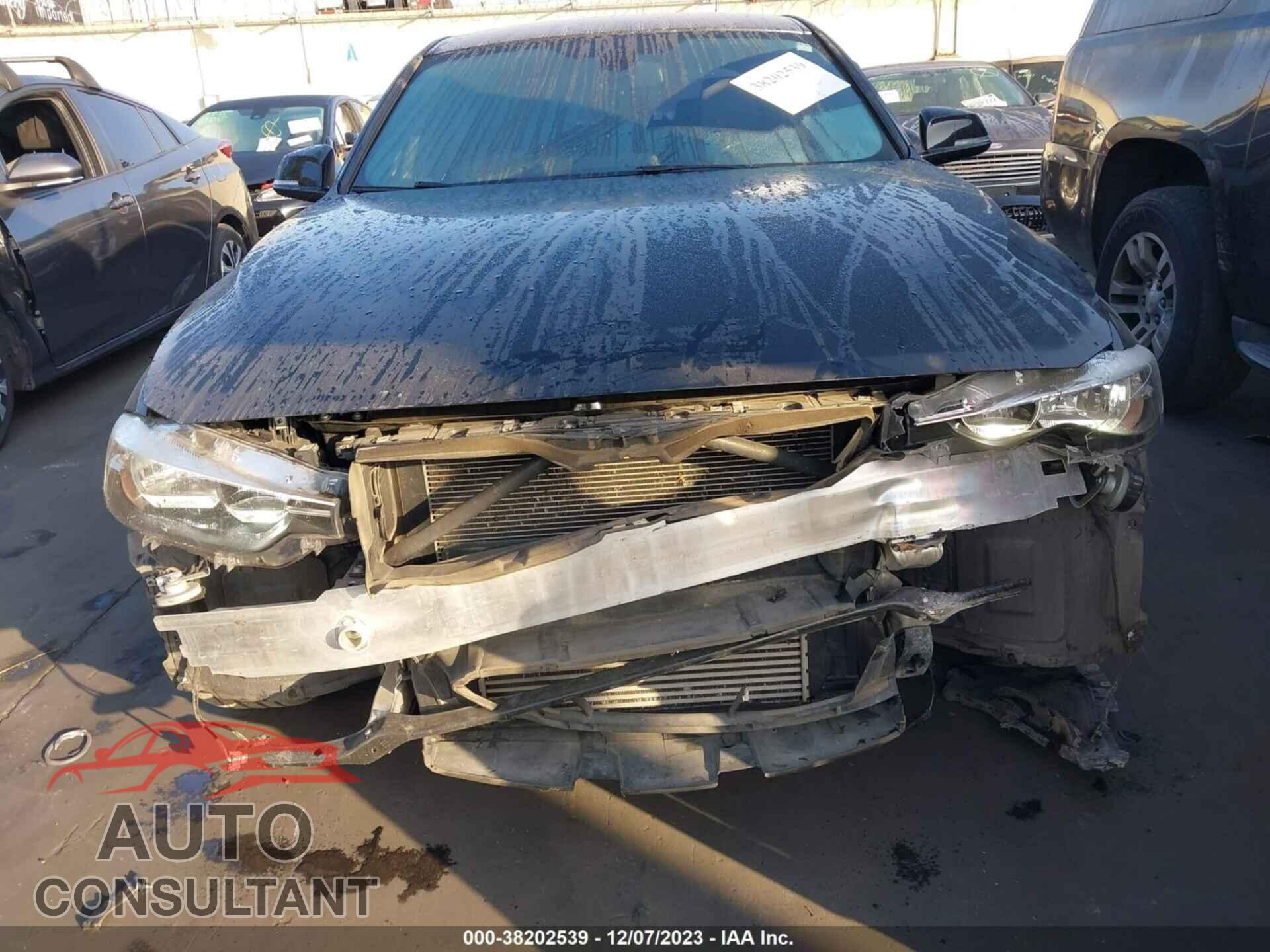 BMW 328 2017 - WBA8E5C30HK388917